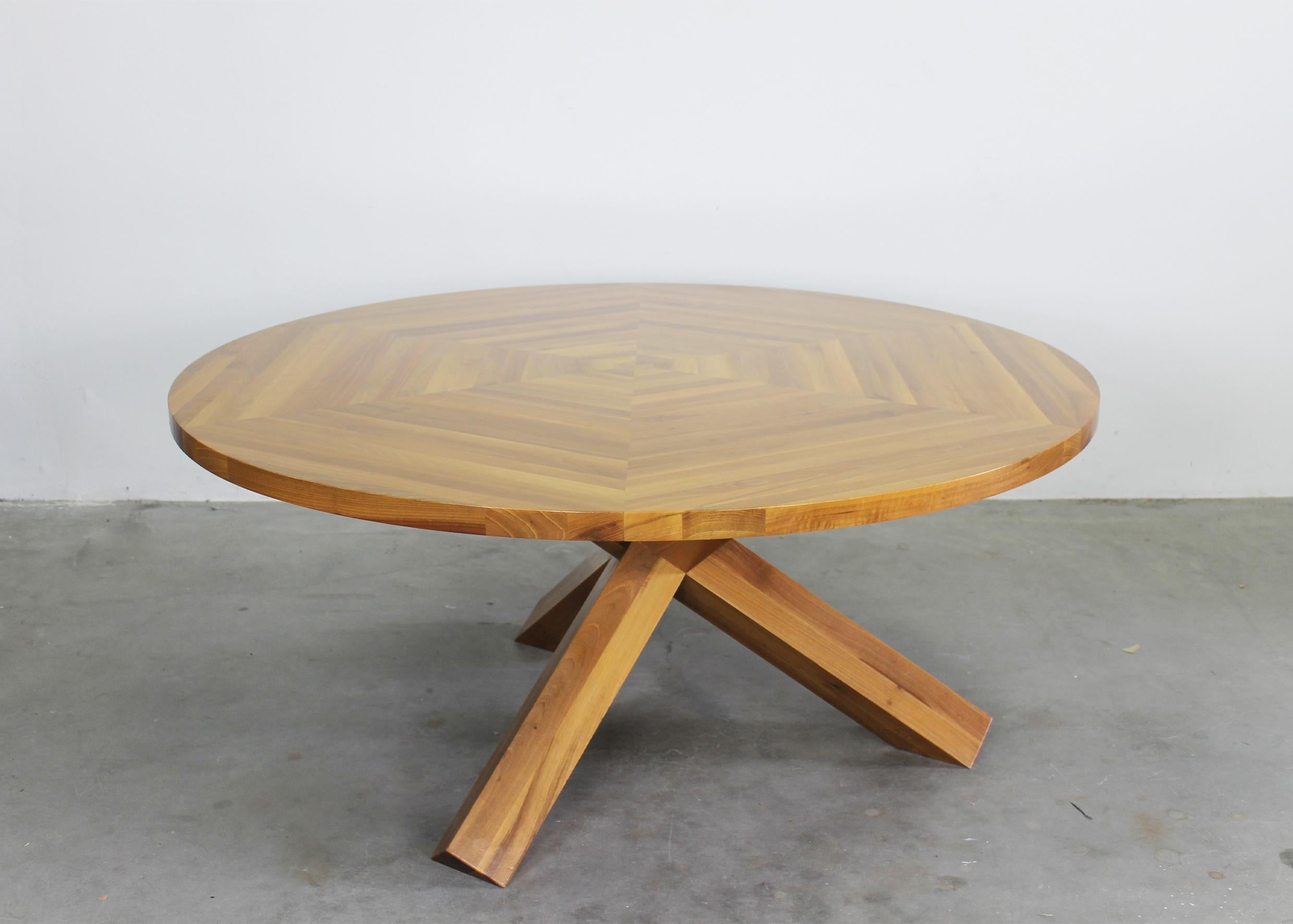 italien Table ronde Mario Bellini La Rotonda en Wood Wood par Cassina années 1980 en vente