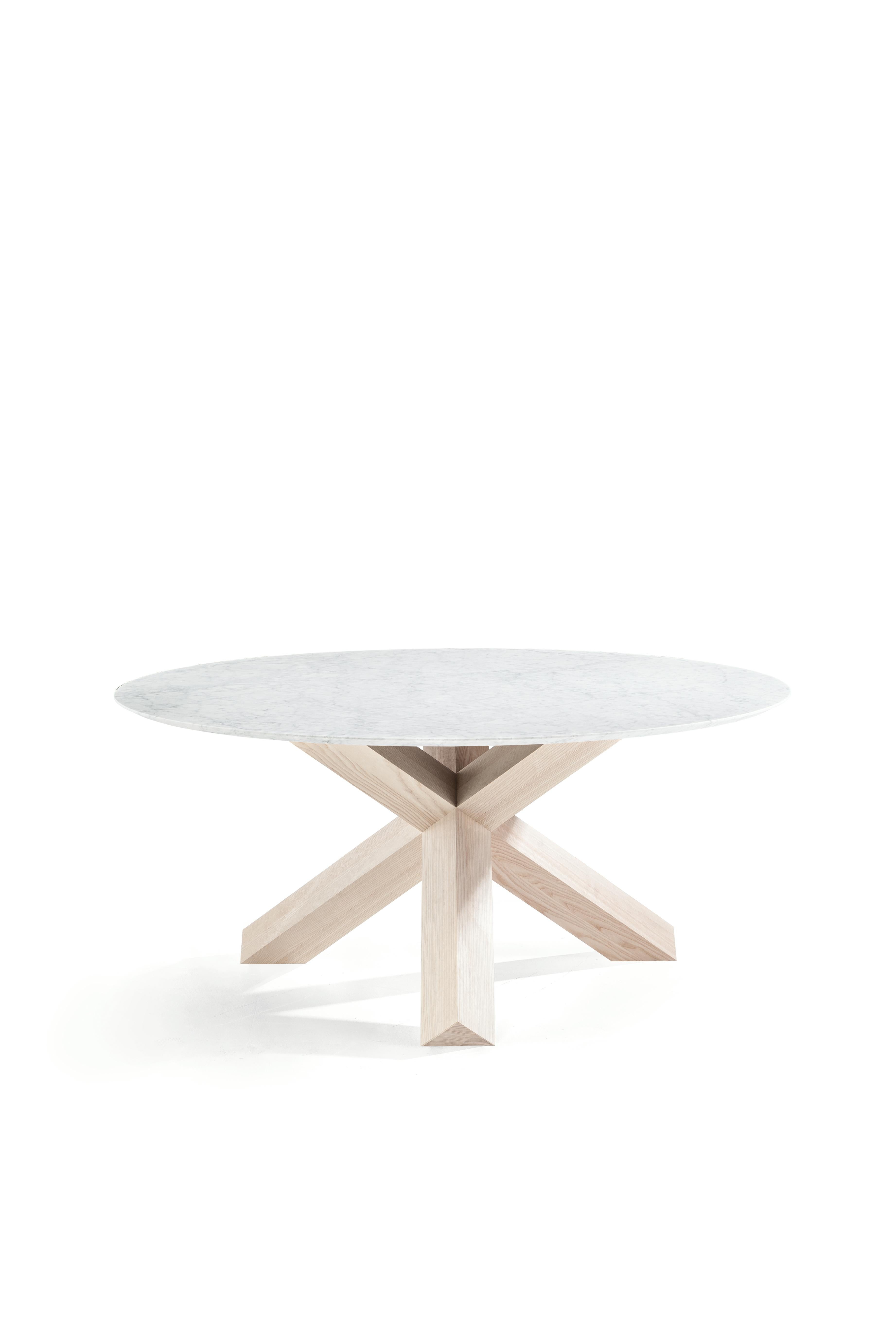 Mario Bellini: La Rotonda-Tisch von Cassina (Holz) im Angebot
