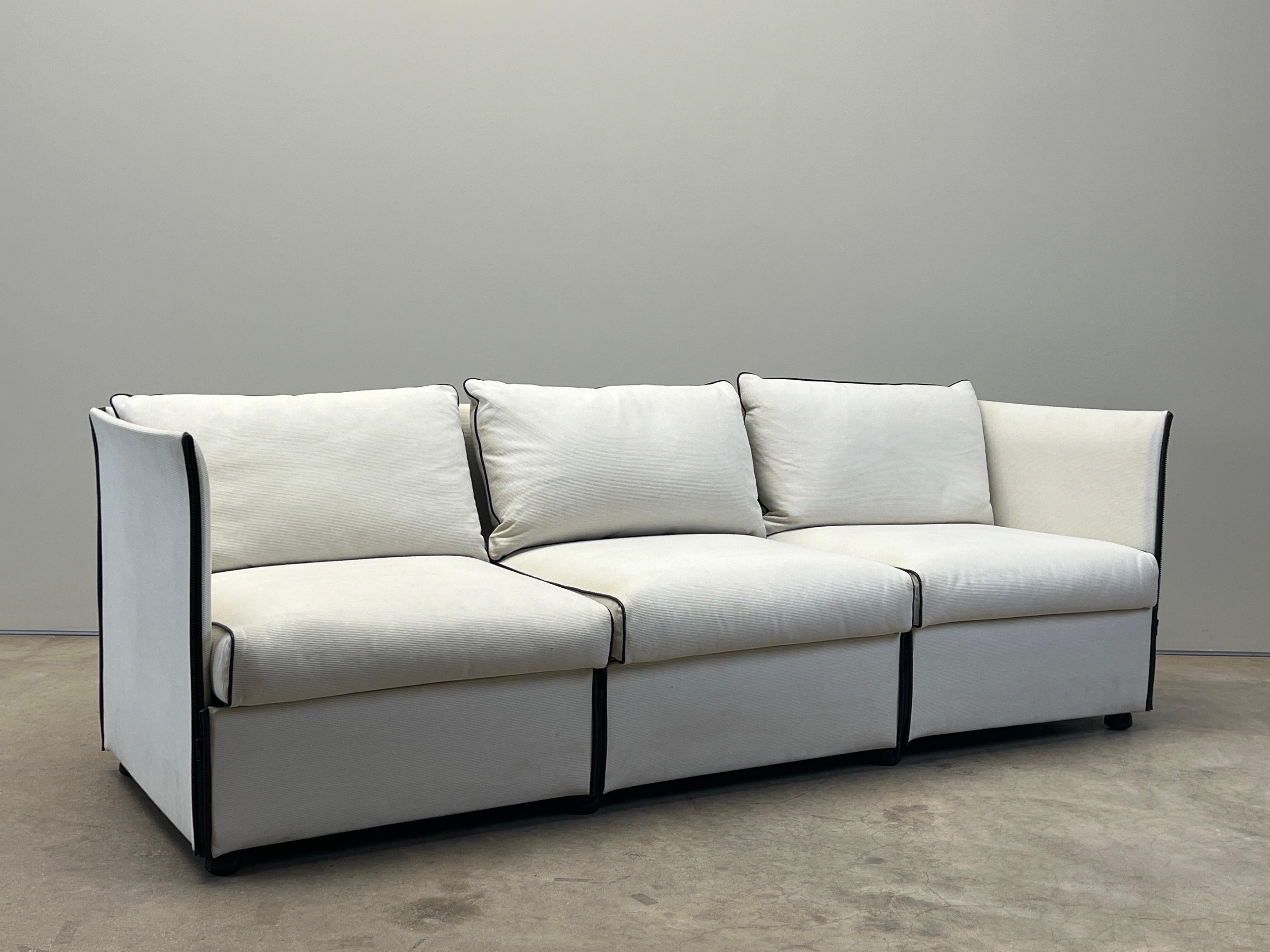 Mario Bellini Landeau-Sofa für Cassina 1