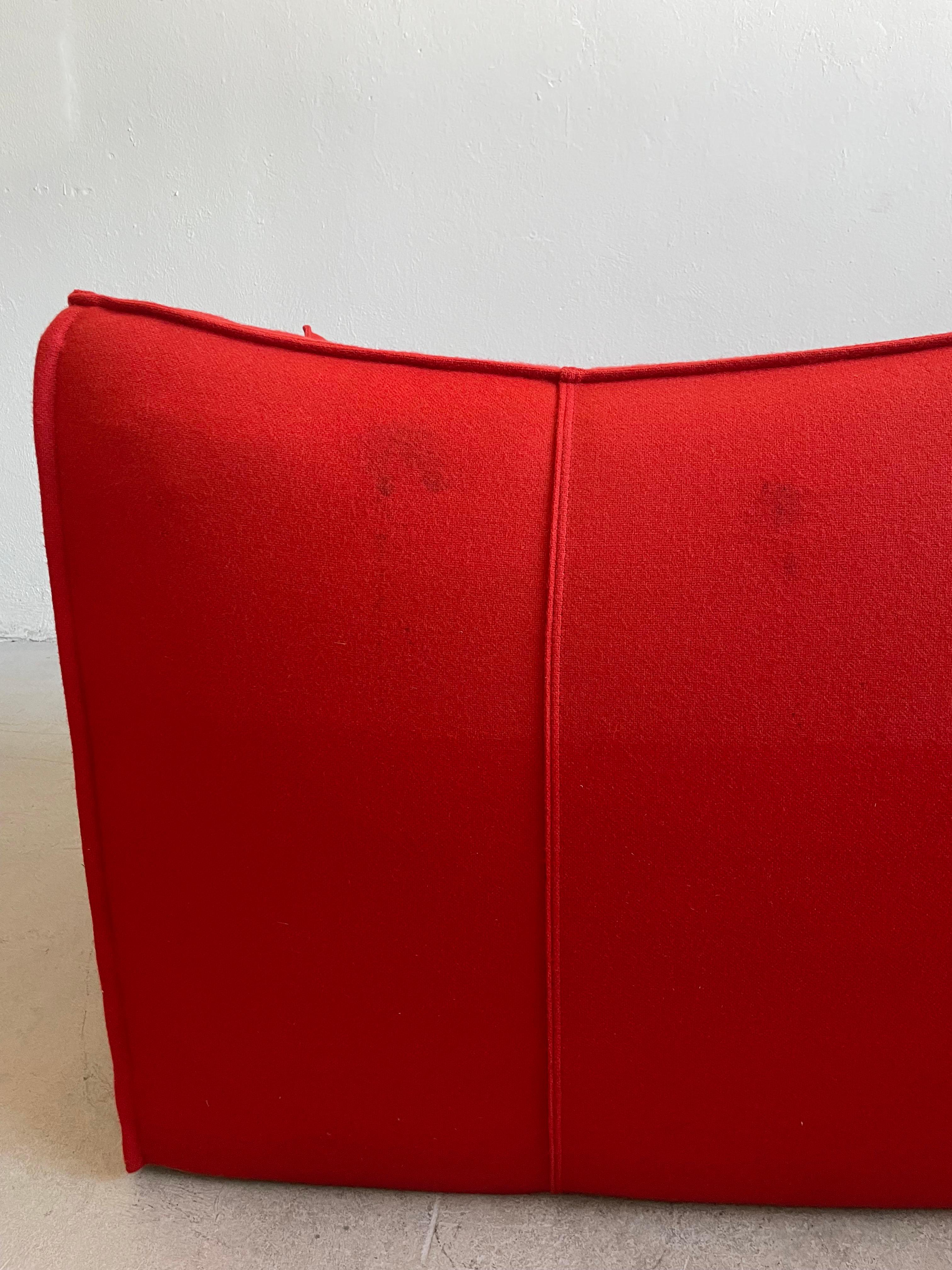 Mario Bellini Le Bambole ’07 Sofa B&B Italia in Red Wool, Removable Cover For Sale 4