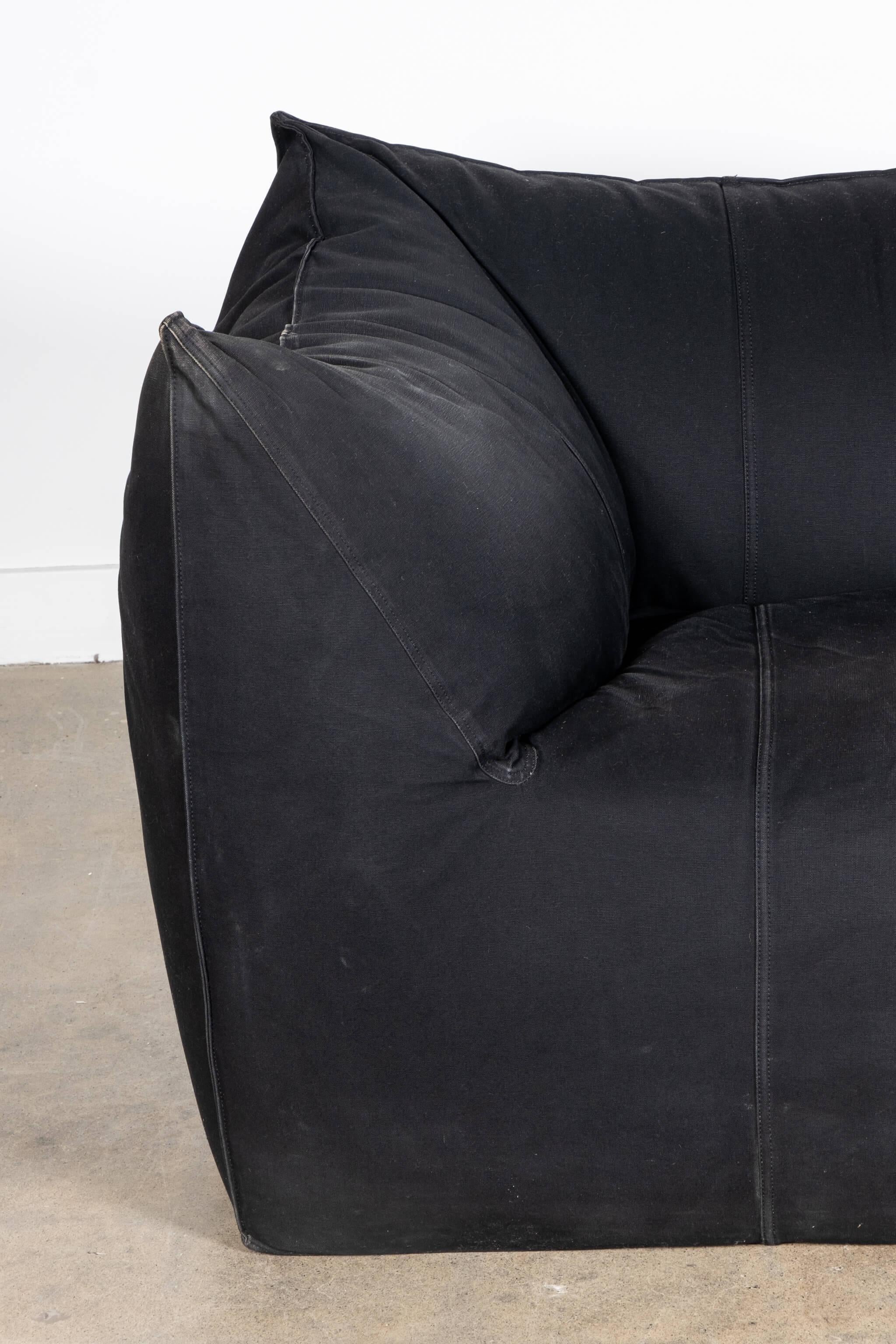 Mario Bellini Le Bambole 2-Seater Sofa, B&B Italia In Good Condition For Sale In Toronto, CA