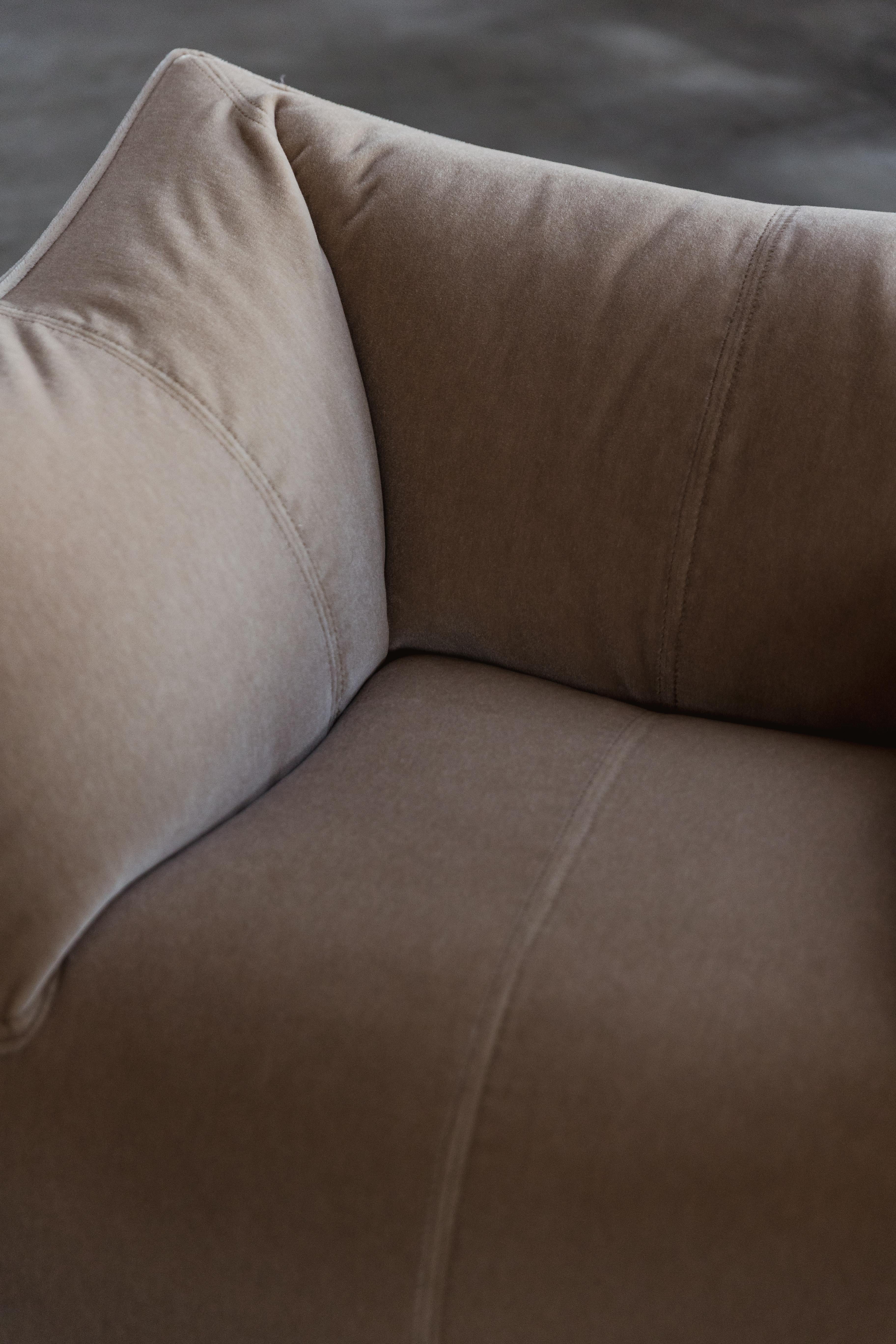 Late 20th Century Mario Bellini “Le Bambole” Armchair for B&B Italia, 1971 For Sale