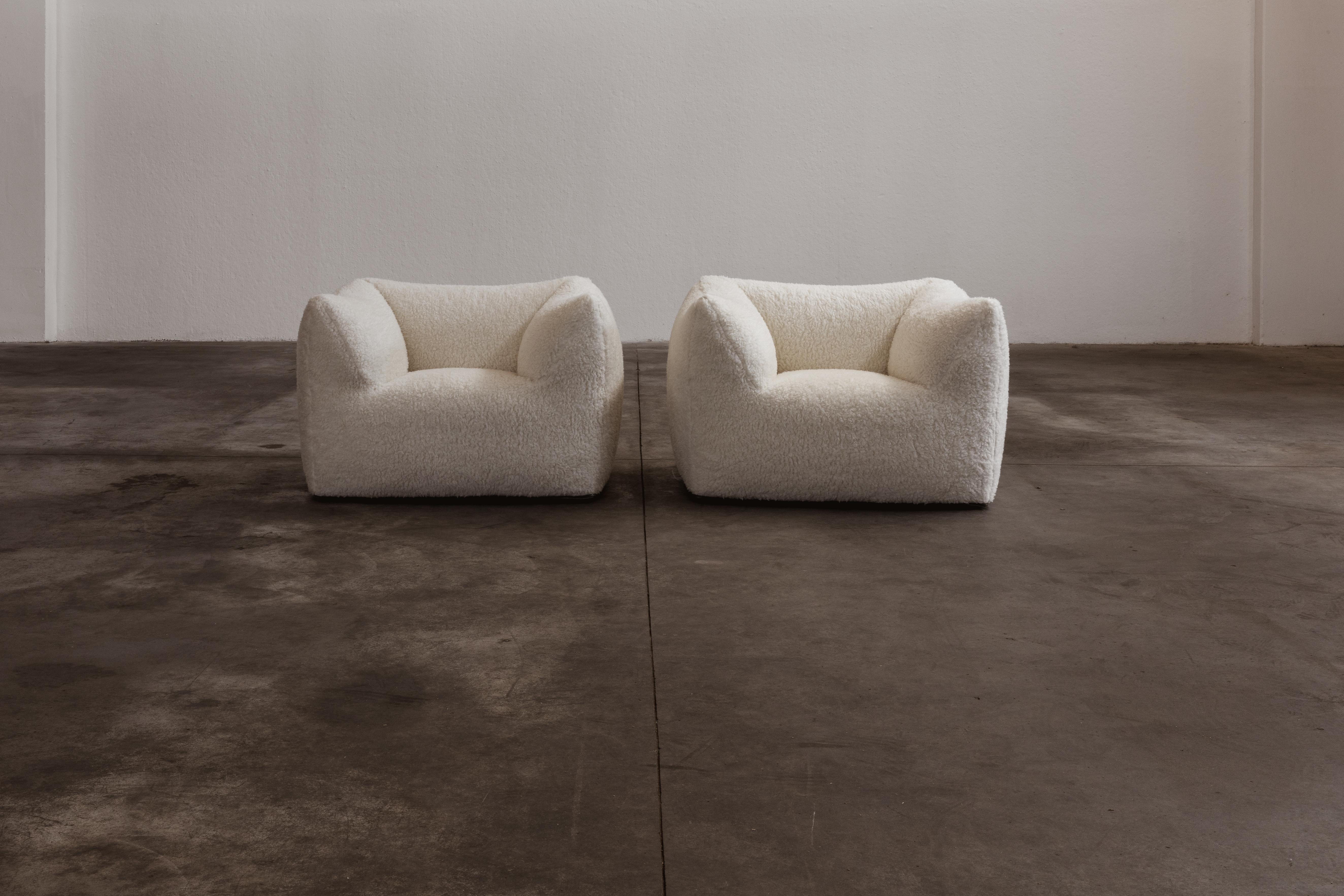 Italian Mario Bellini “Le Bambole” Armchairs for B&B Italia, 1971, Set of 2 For Sale