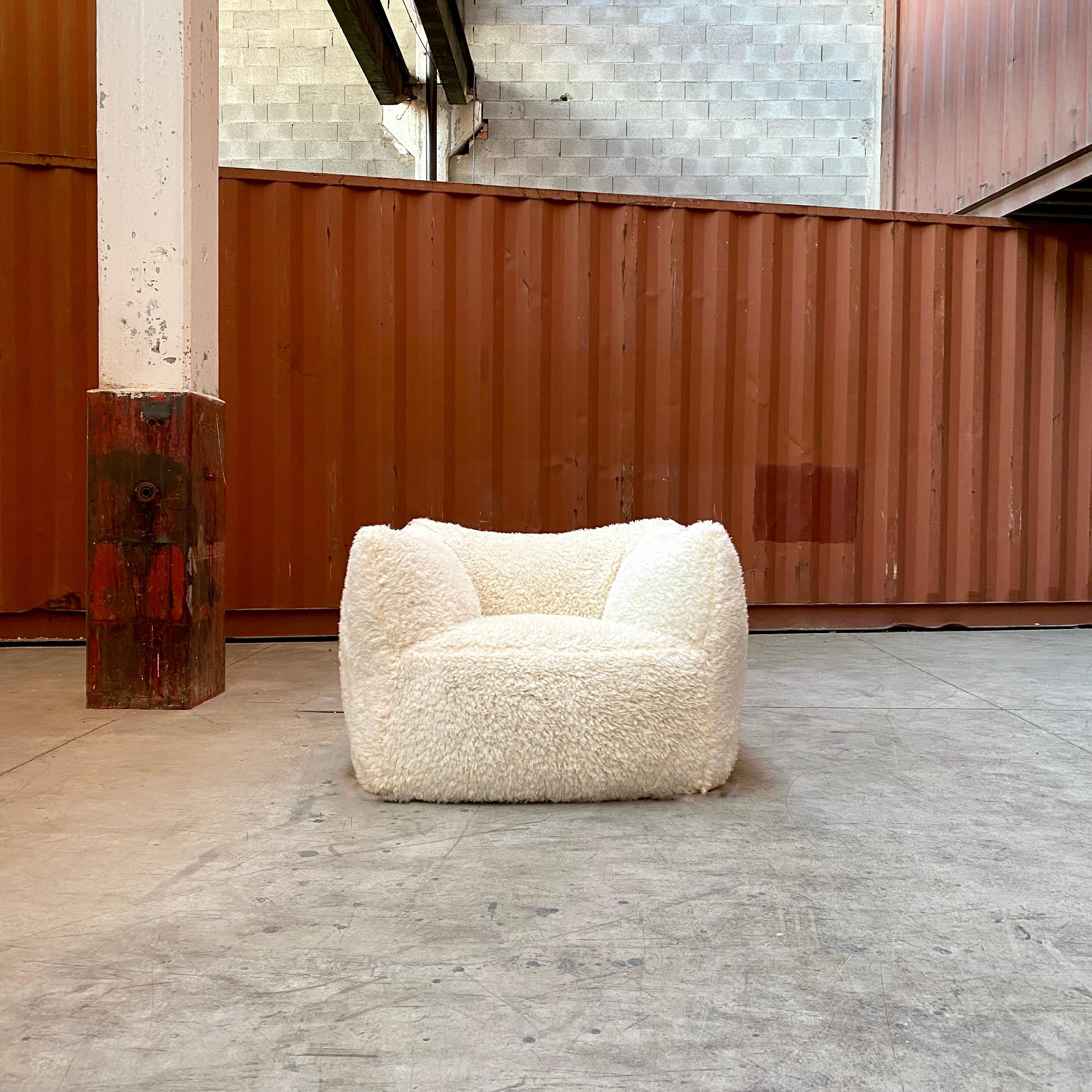 Fauteuils Le Bambole de Mario Bellini pour B&B Italia, Faux-Fur, 1971, ensemble de 2 en vente 1