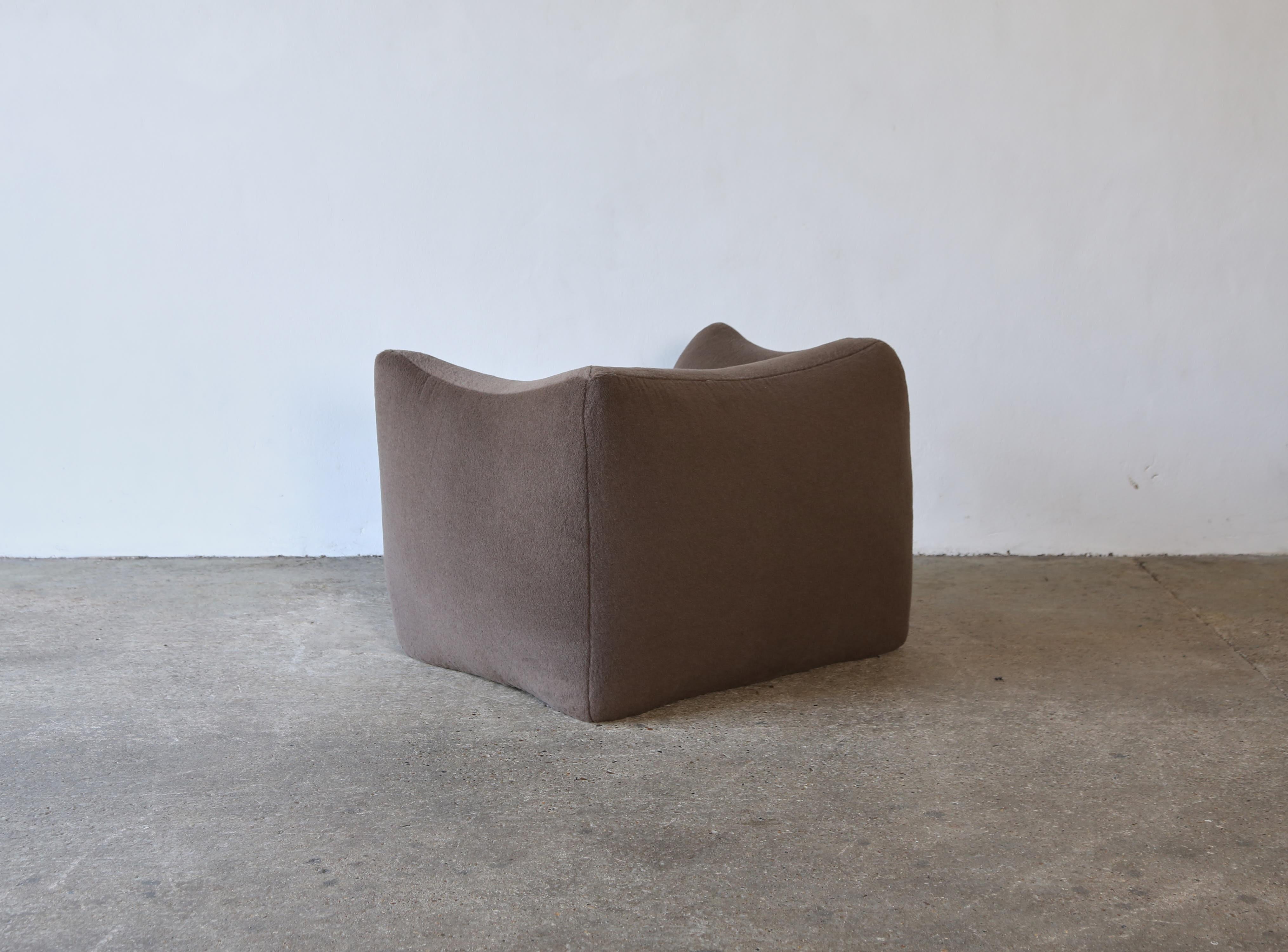 Mario Bellini Le Bambole Lounge Chair, B&B Italia, 1970s In Good Condition For Sale In LEWES, GB