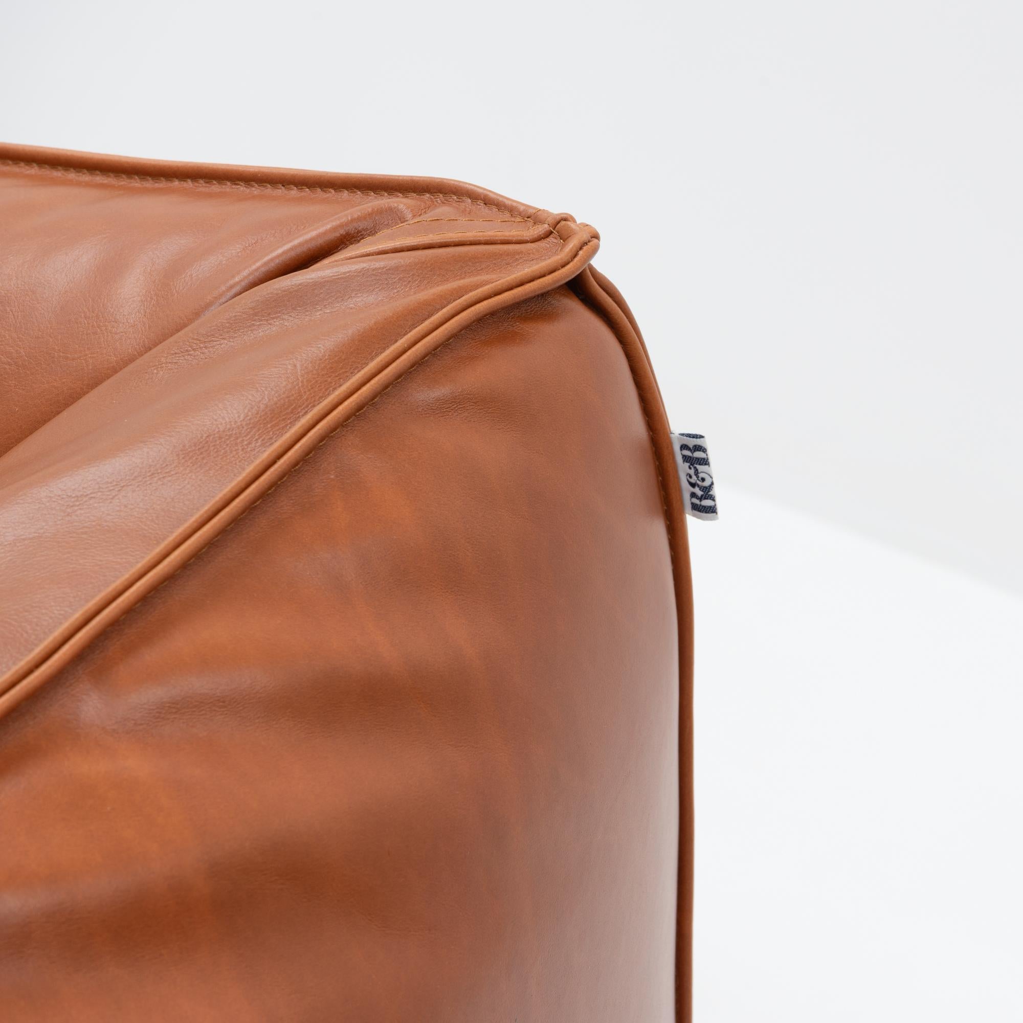 Mario Bellini, Le Bambole Lounge Chair & Ottoman for B&B Italia en vente 3