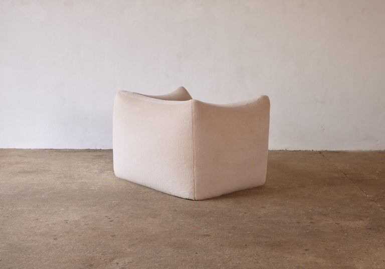 Mario Bellini Le Bambole Lounge Chair, Upholstered in Alpaca, B&B Italia, 1970s 7