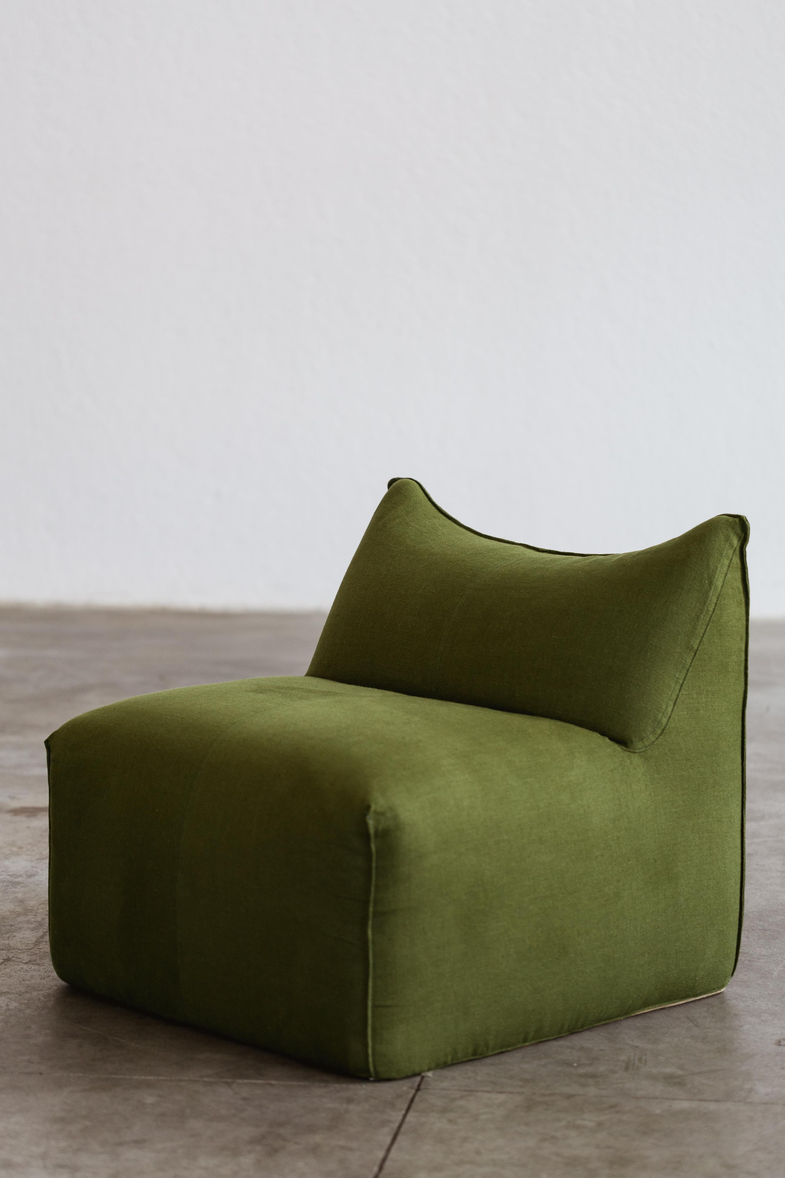 Italian Mario Bellini “Le Bambole” Easy Chair for B&B Italia, 1971 For Sale