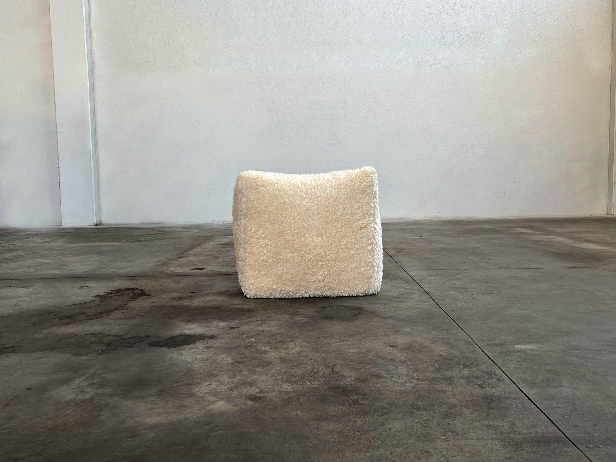 Mario Bellini „Le Bambole“ Sofa für B&B Italia, Faux-Fur, 1972 im Angebot 4