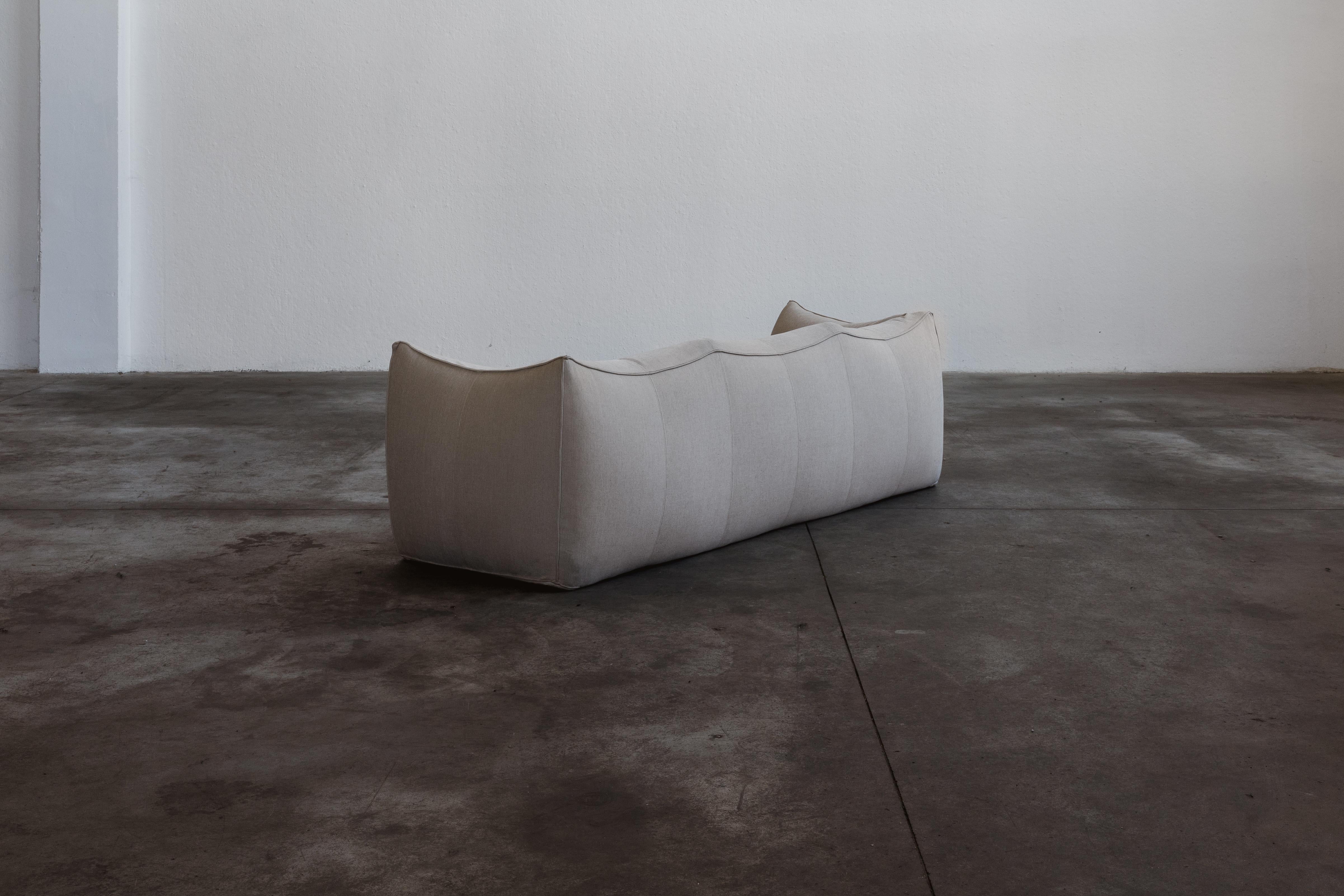 Mario Bellini „Le Bambole“ Sofa für Cassina, elfenbeinfarben Chenille, 1972 im Angebot 5