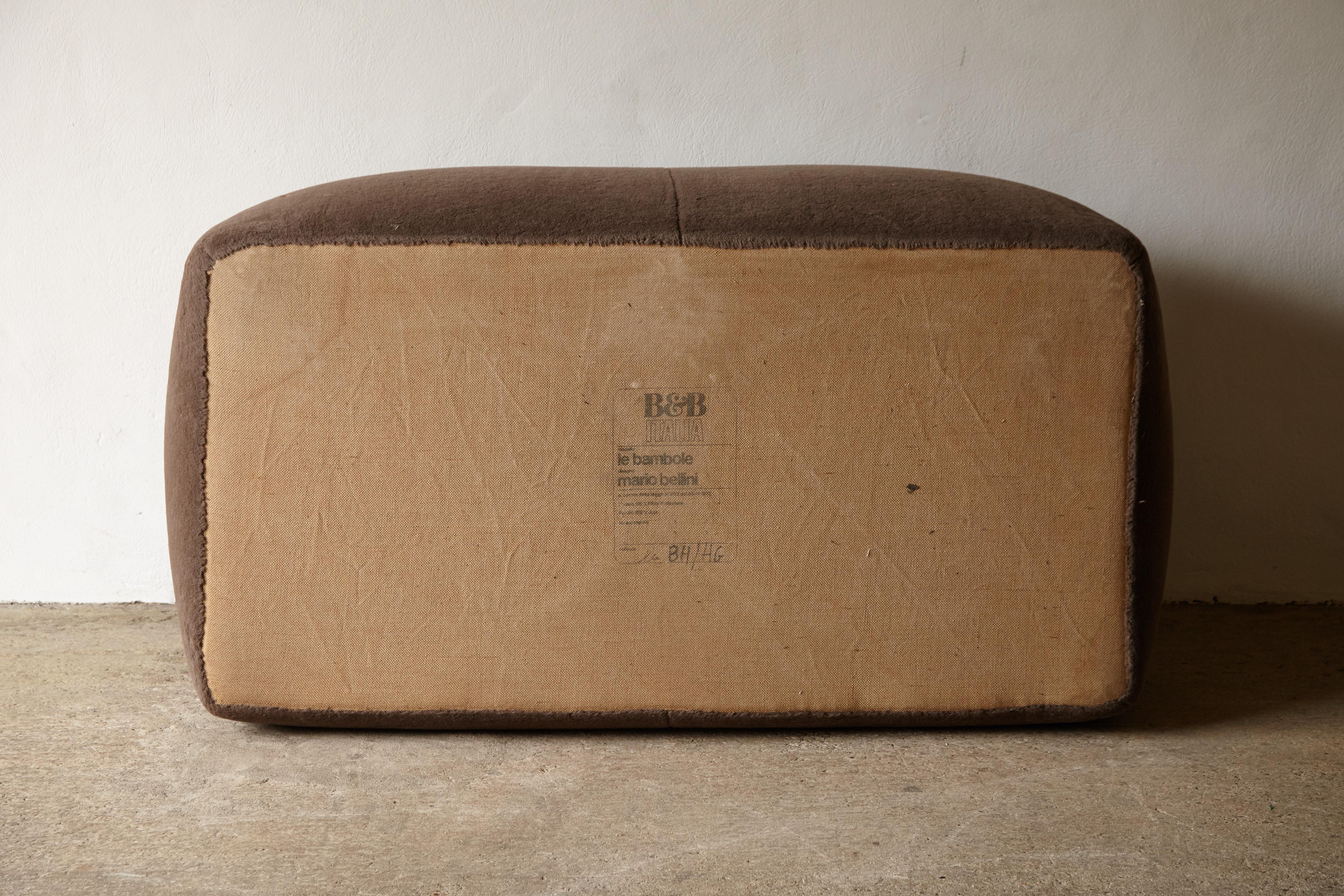 Mario Bellini Le Bambole Sofa, Upholstered in Alpaca, B&B Italia, 1970s 5