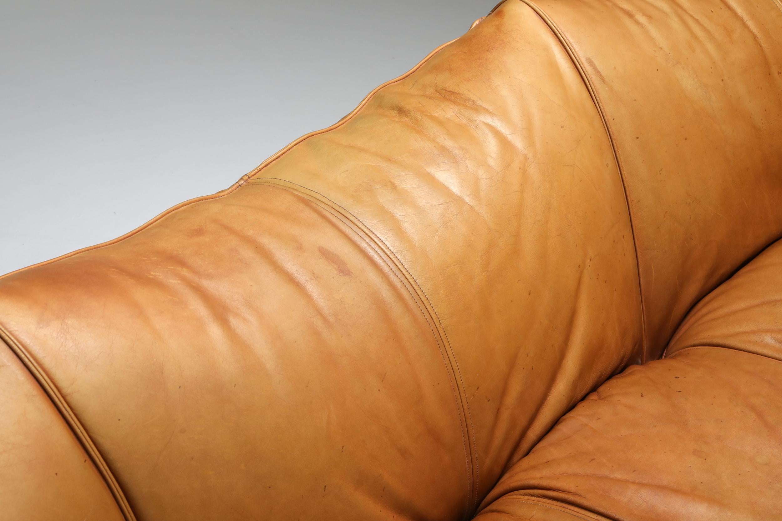 Upholstery Mario Bellini 'Le Bambole' Three-Seat Couch in Tan Leather