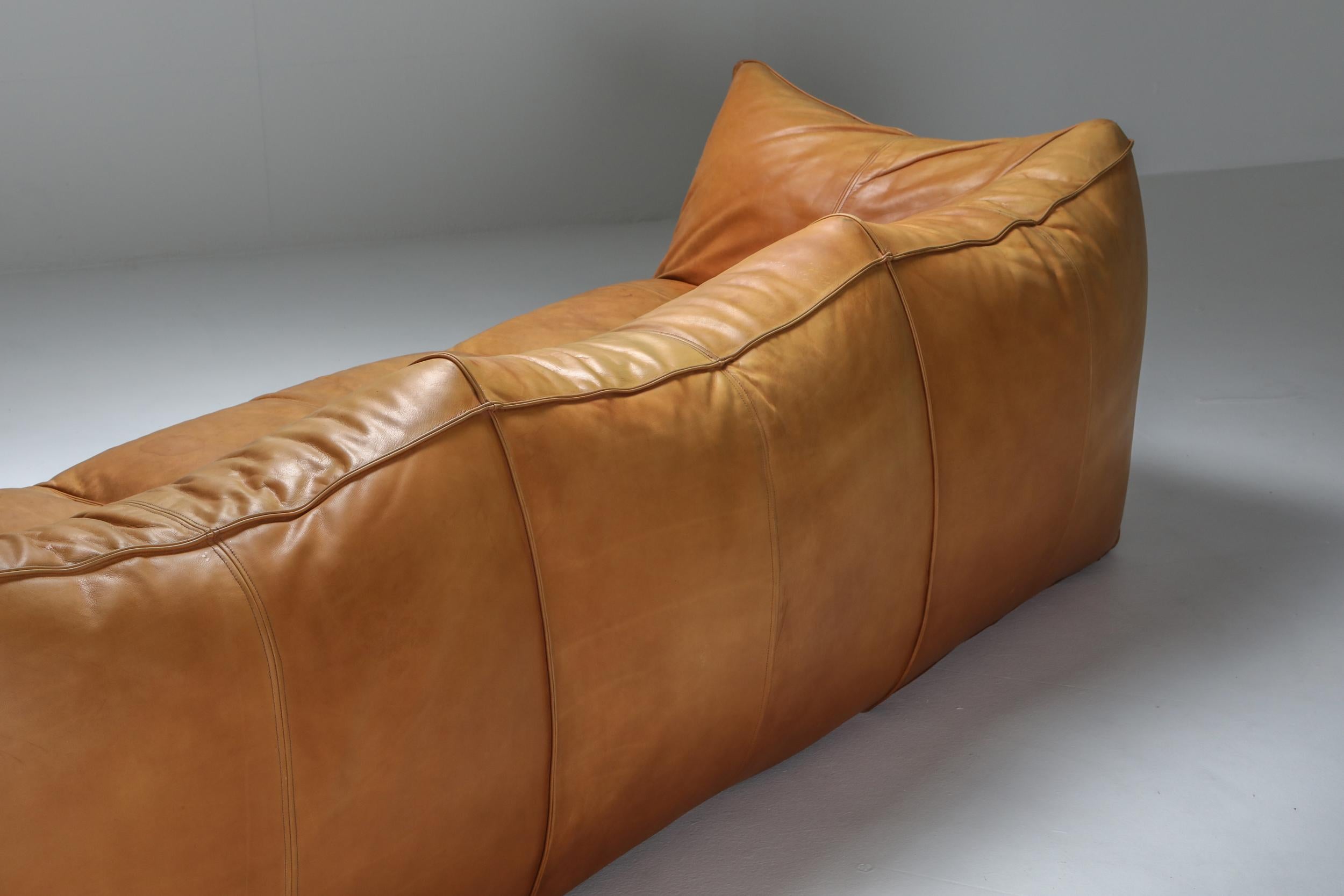 Mario Bellini 'Le Bambole' Three-Seat Couch in Tan Leather 2