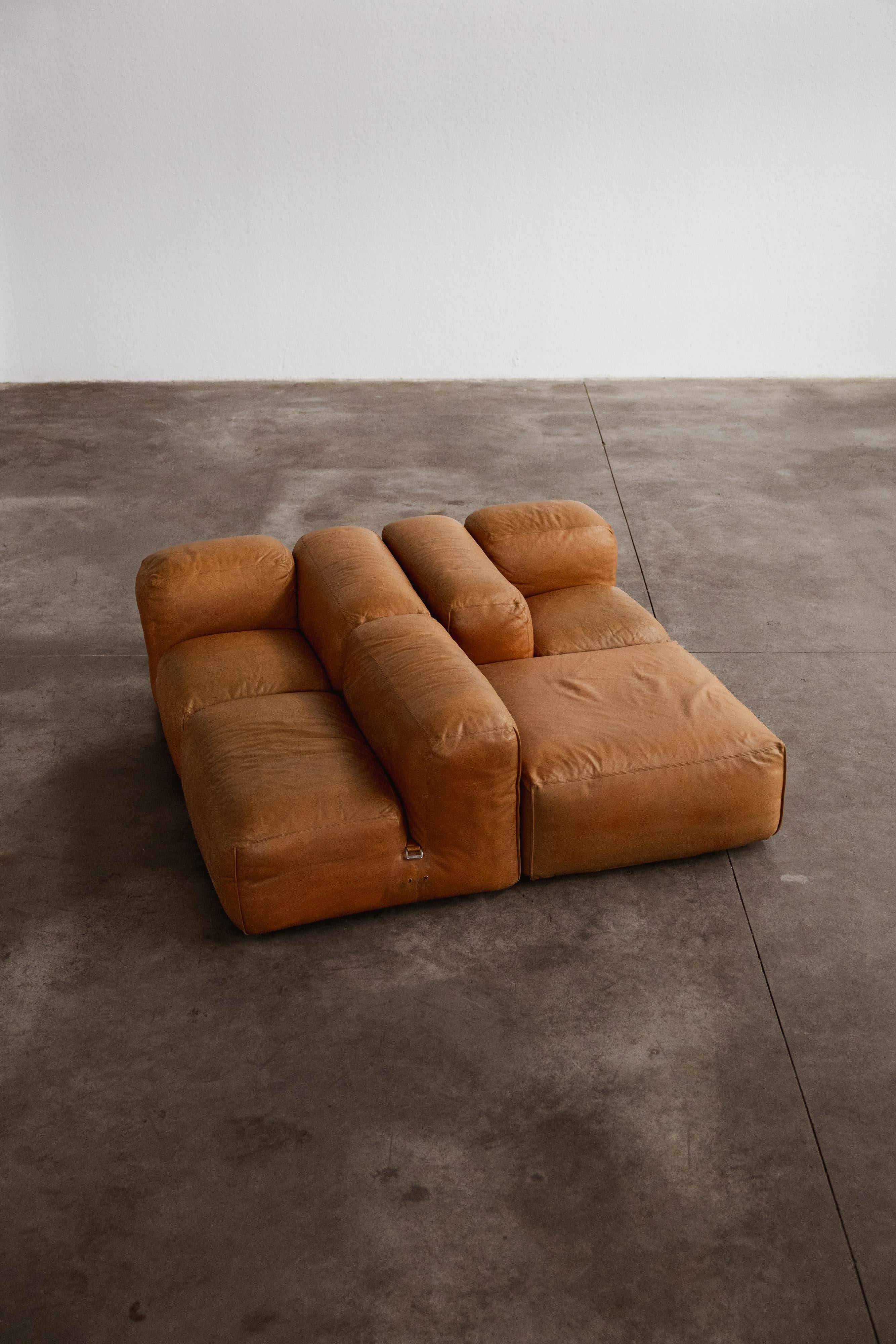 Mario Bellini “Le Mura” modular sofa for Cassina, 1972, Set of 4 For Sale 6
