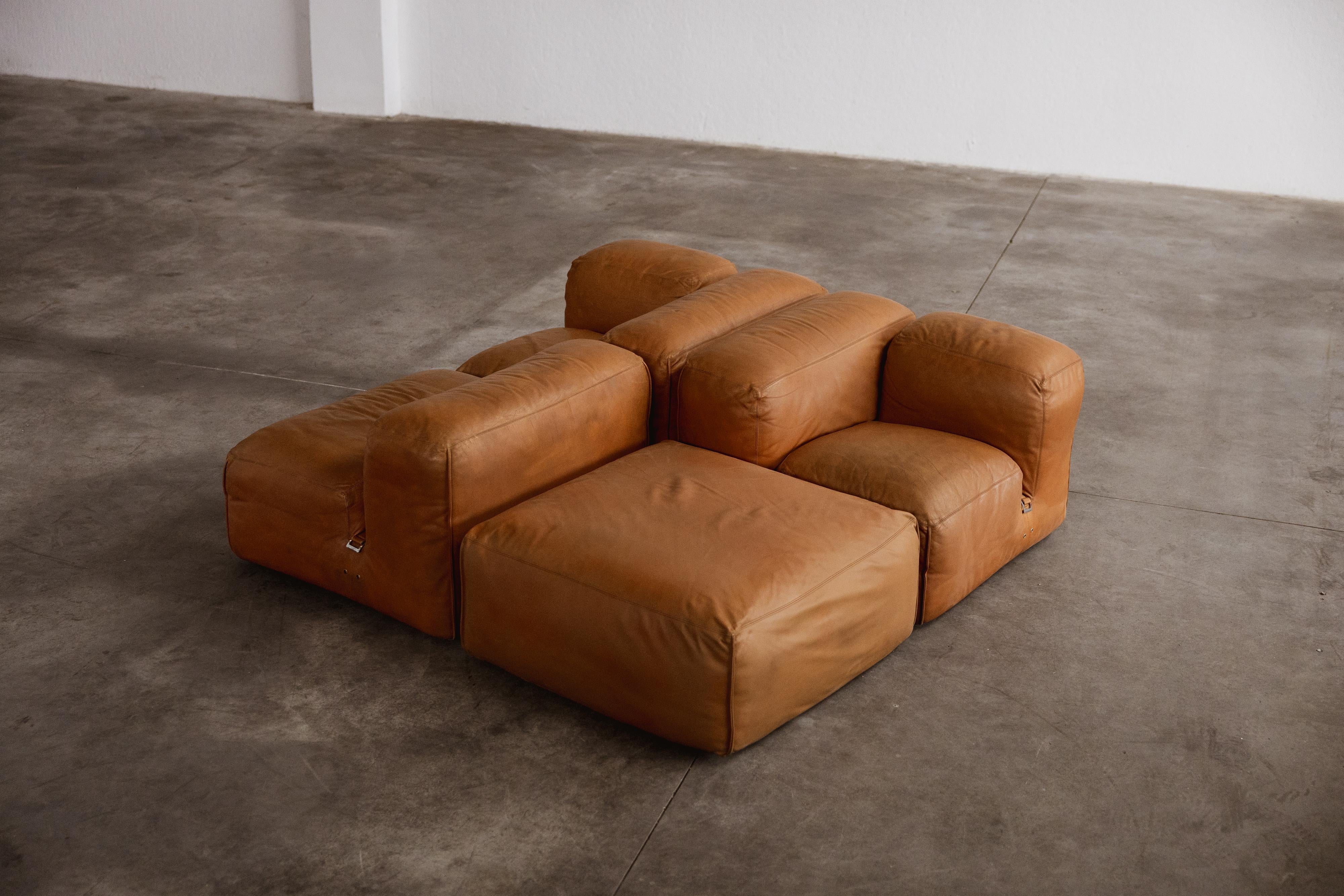Mario Bellini “Le Mura” modular sofa for Cassina, 1972, Set of 4 For Sale 8