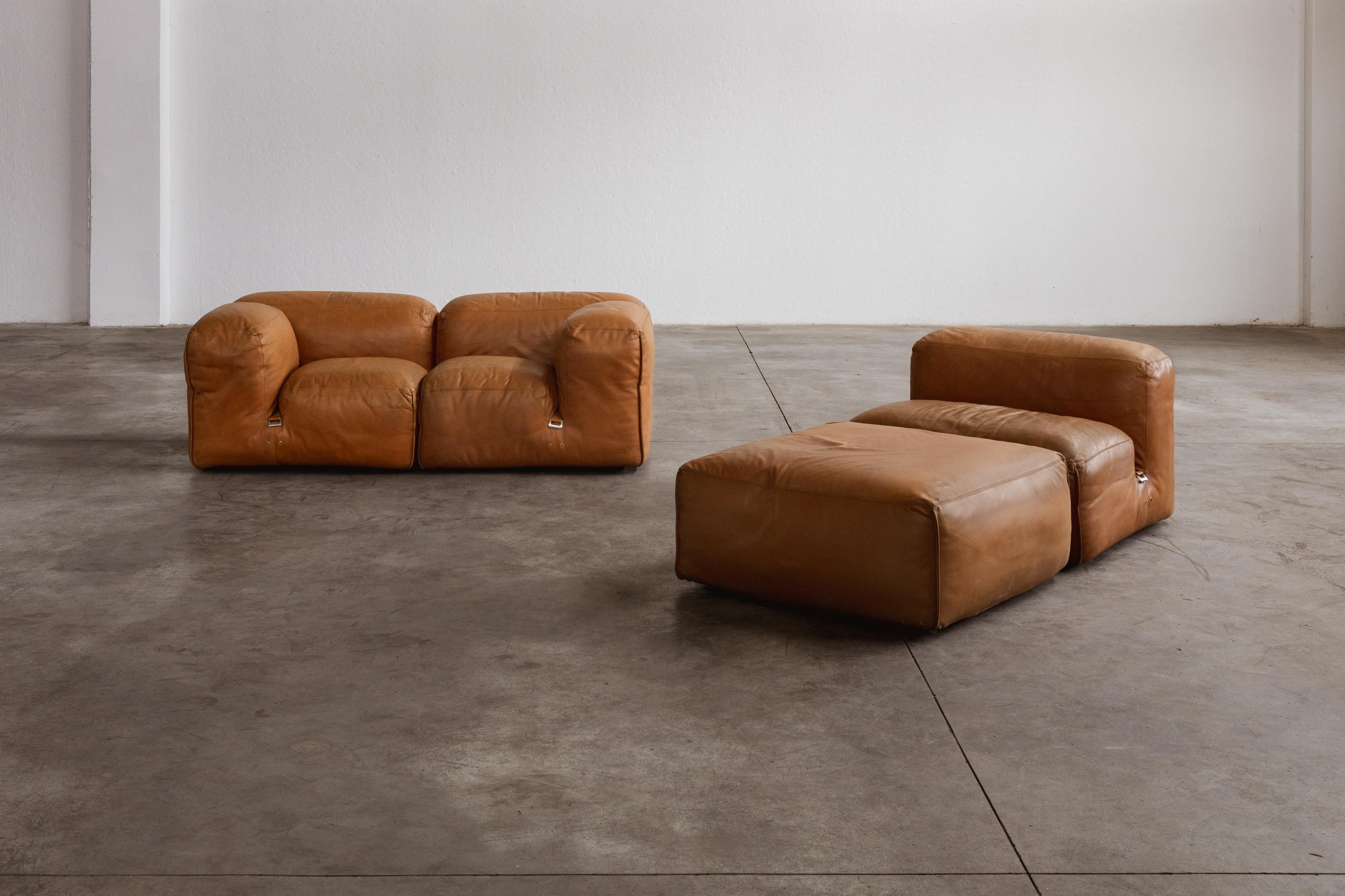 Mario Bellini “Le Mura” modular sofa for Cassina, 1972, Set of 4 For Sale 2