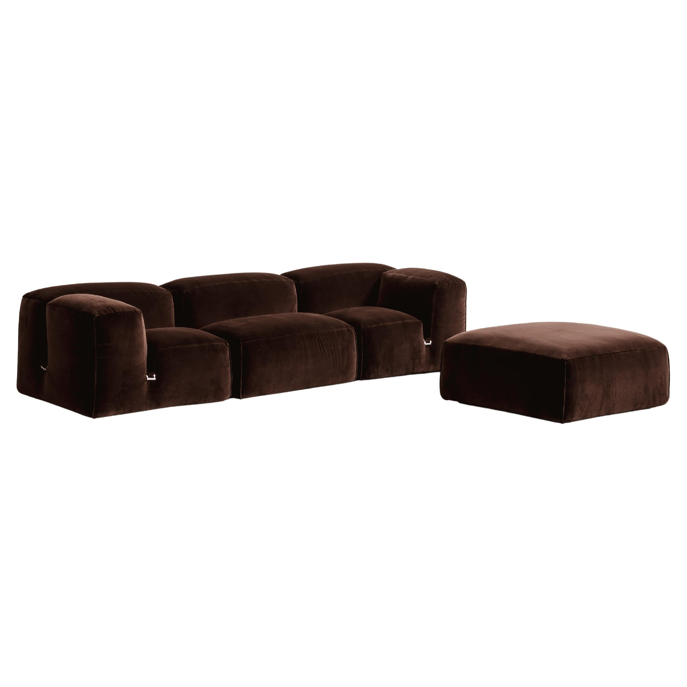 Mario Bellini “Le Mura” Modular Sofa for Cassina, Brown Velvet, 1972, Set of 4 in vendita