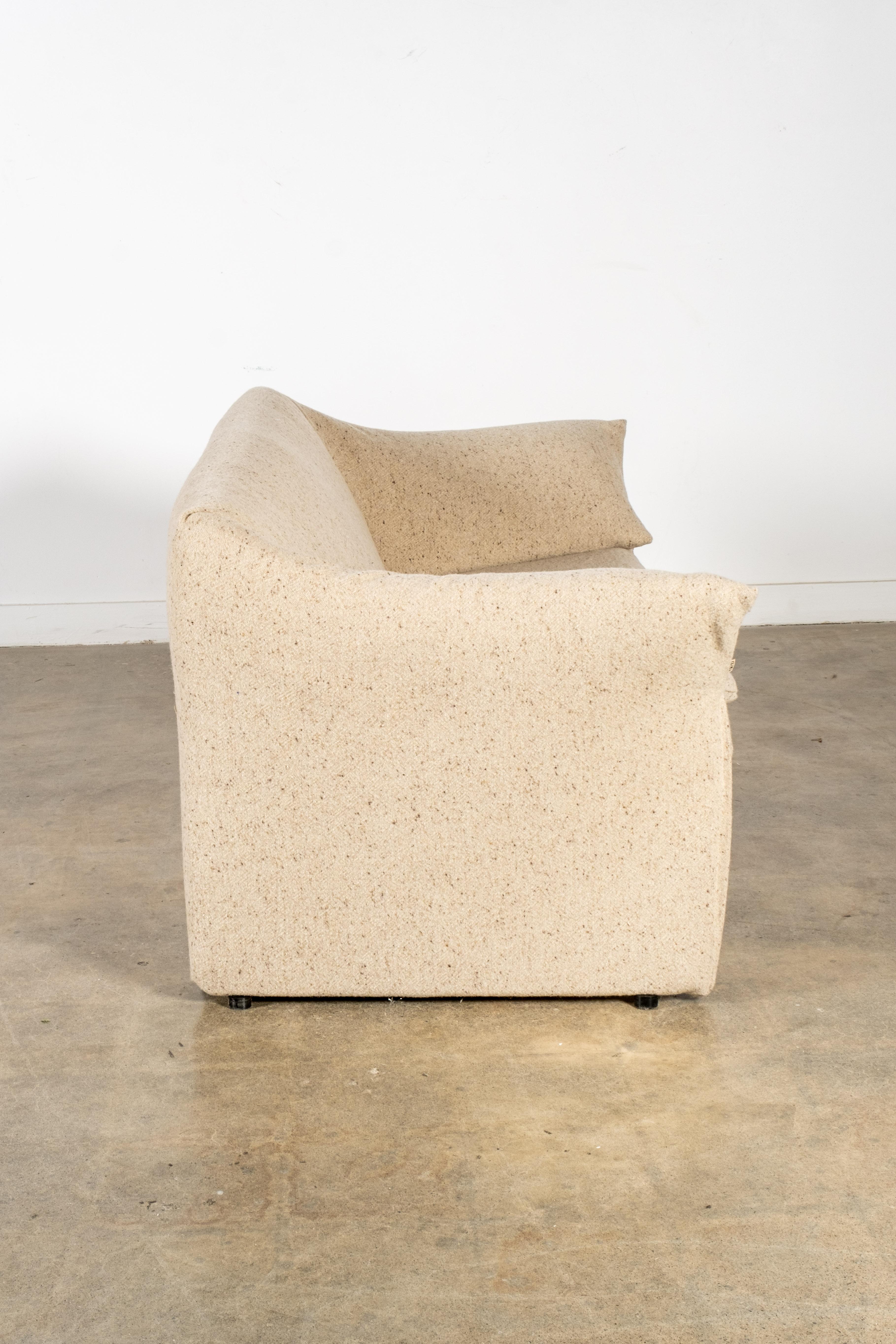 Mario Bellini Loveseat Le Stelle Italiano en venta