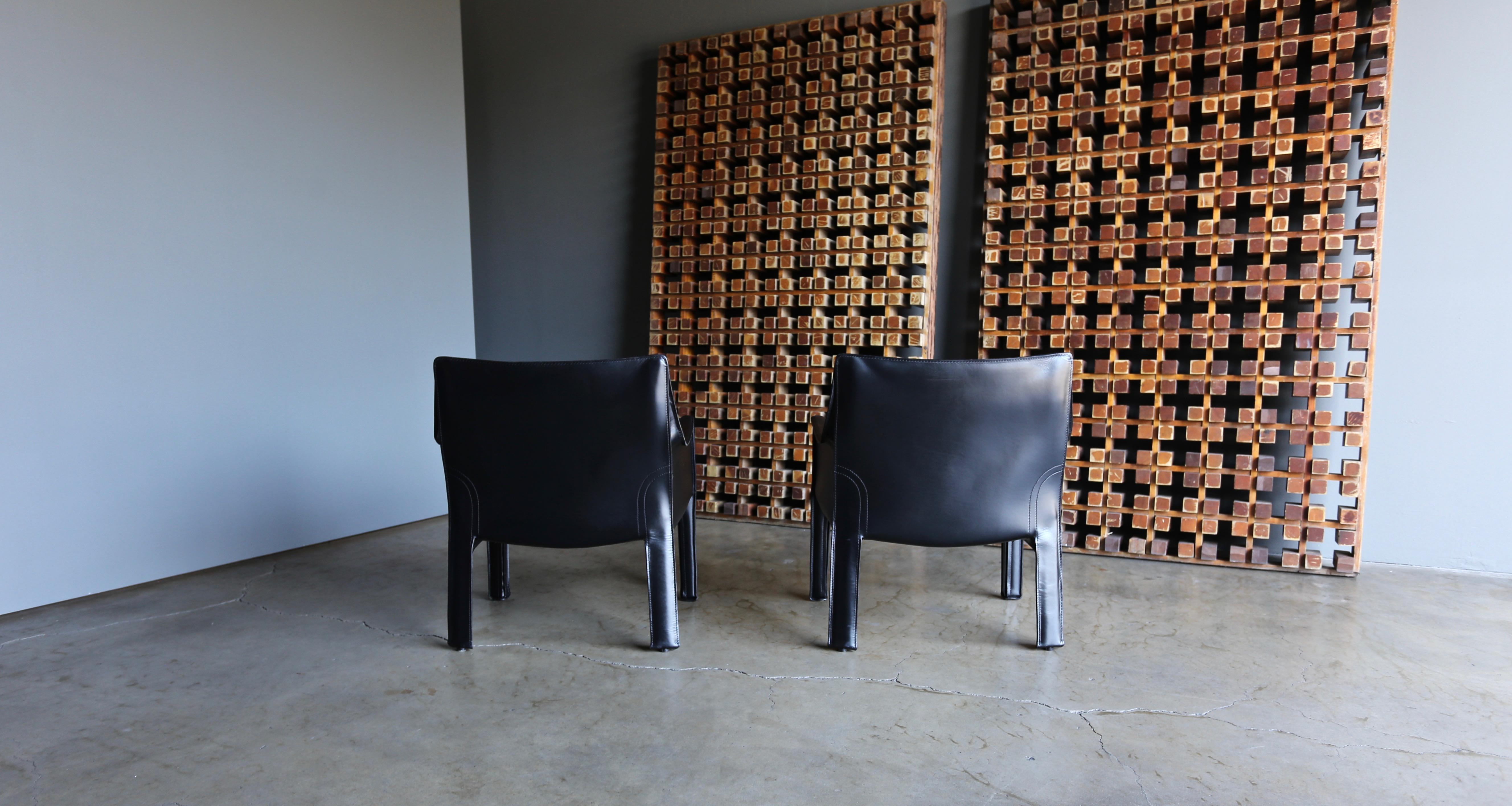 Mario Bellini Leather Cab Lounge Chairs for Cassina 4