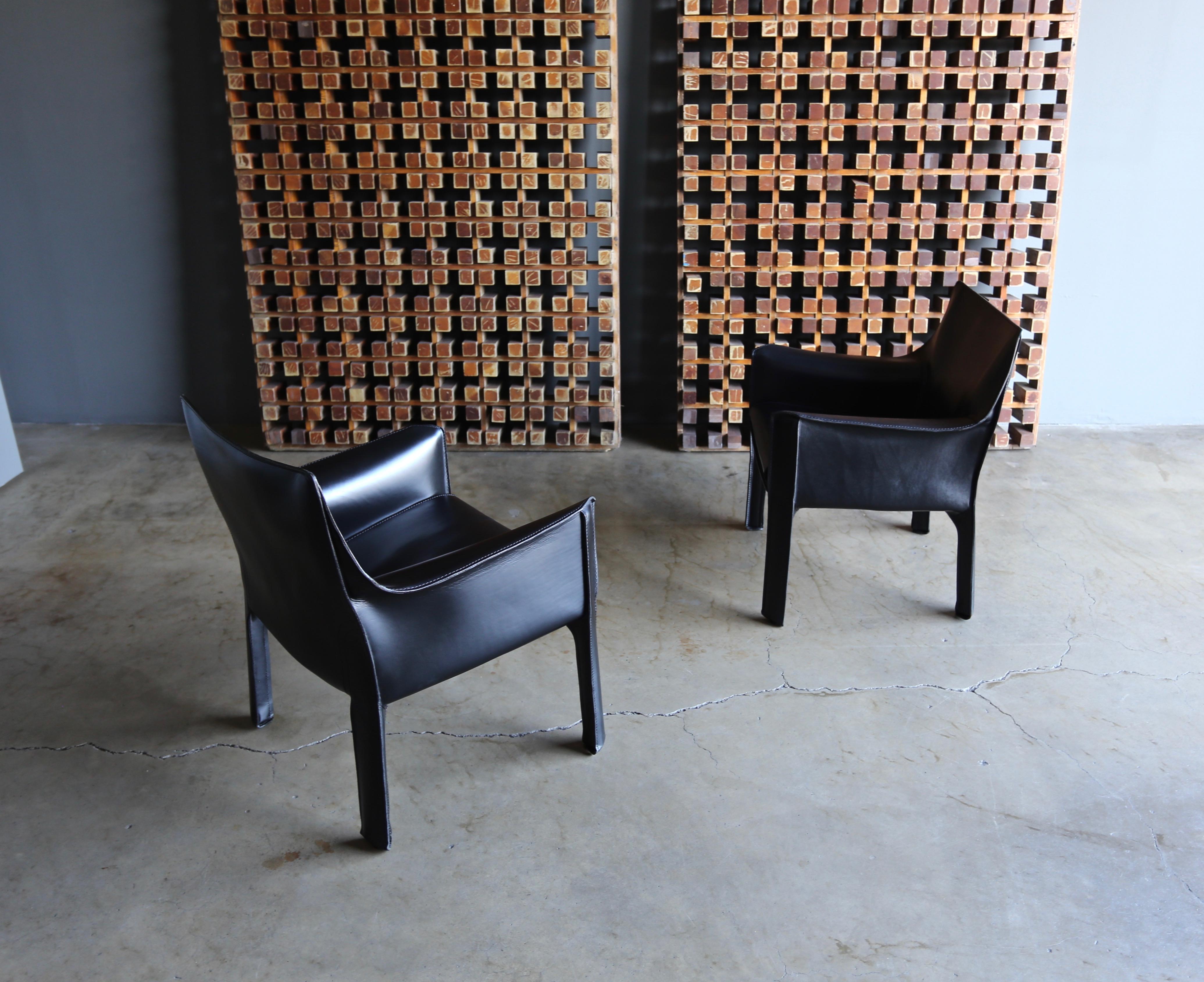 Mario Bellini Leather Cab Lounge Chairs for Cassina 1