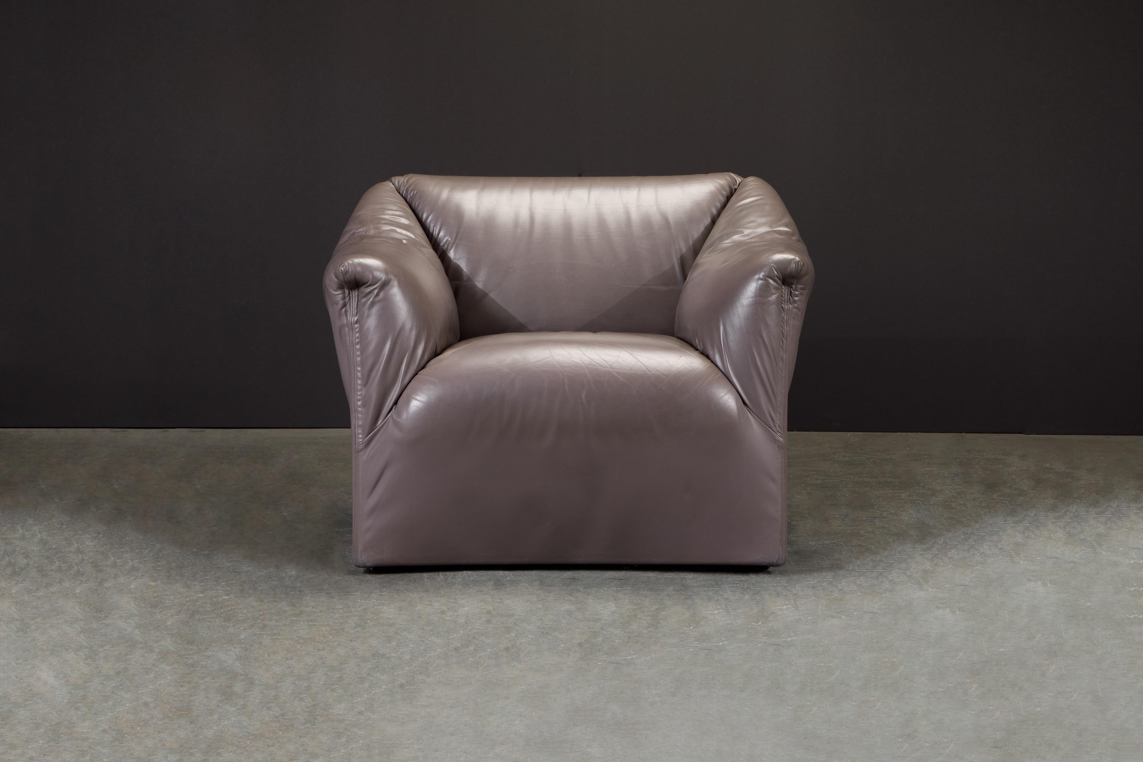 Mario Bellini Model 685 'Tentazione' Club Lounge Chairs in Leather, Signed 1