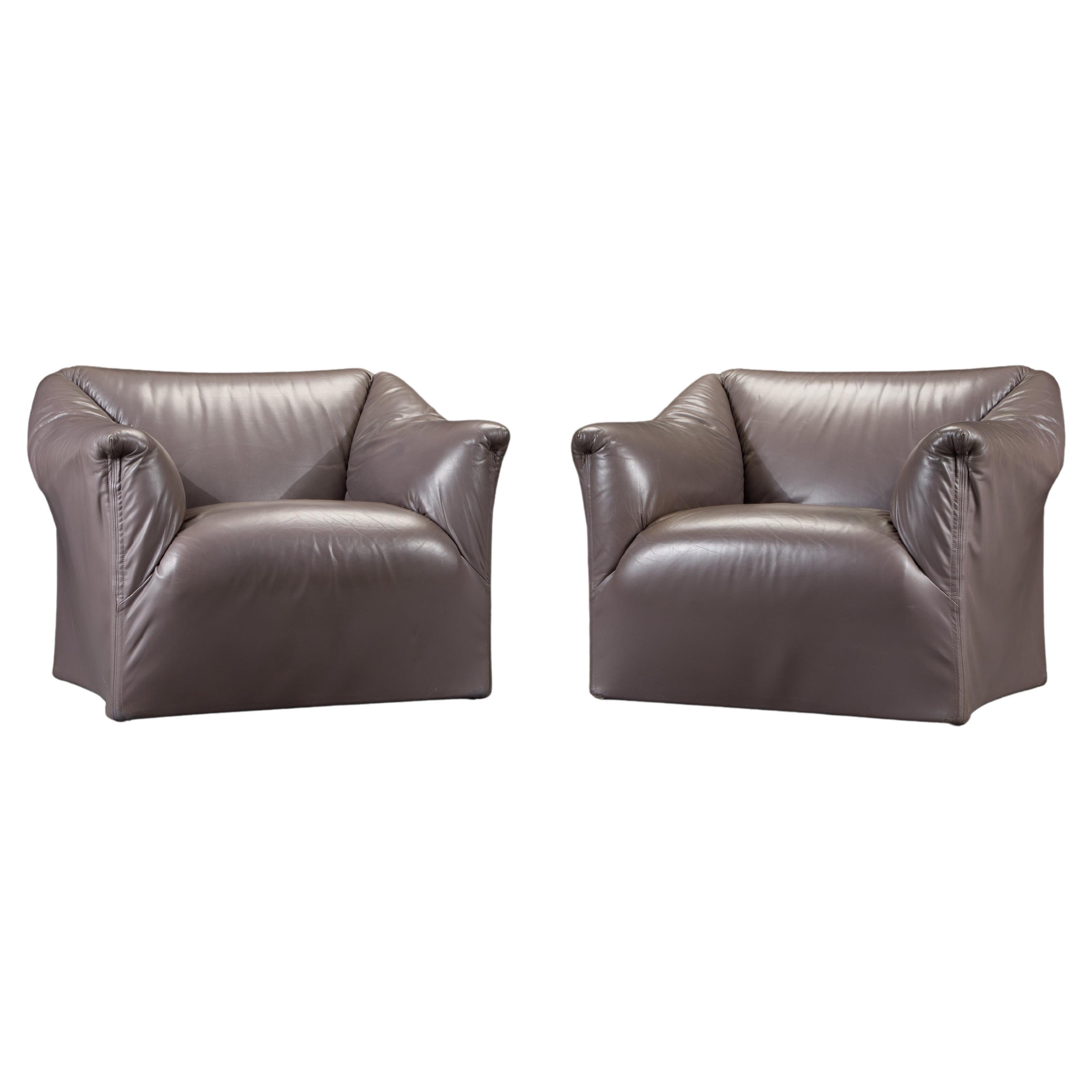 Mario Bellini Model 685 'Tentazione' Club Lounge Chairs in Leather, Signed
