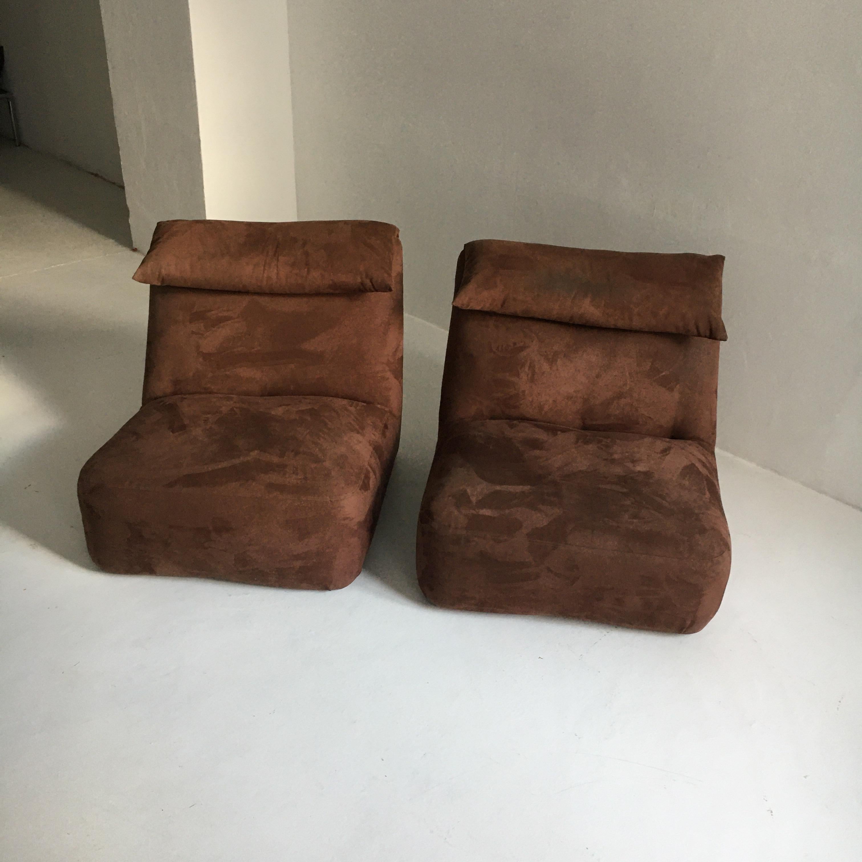 Late 20th Century Mario Bellini Pair of 'Le Bambole' Lounge Chairs, Italy, 1970s For Sale