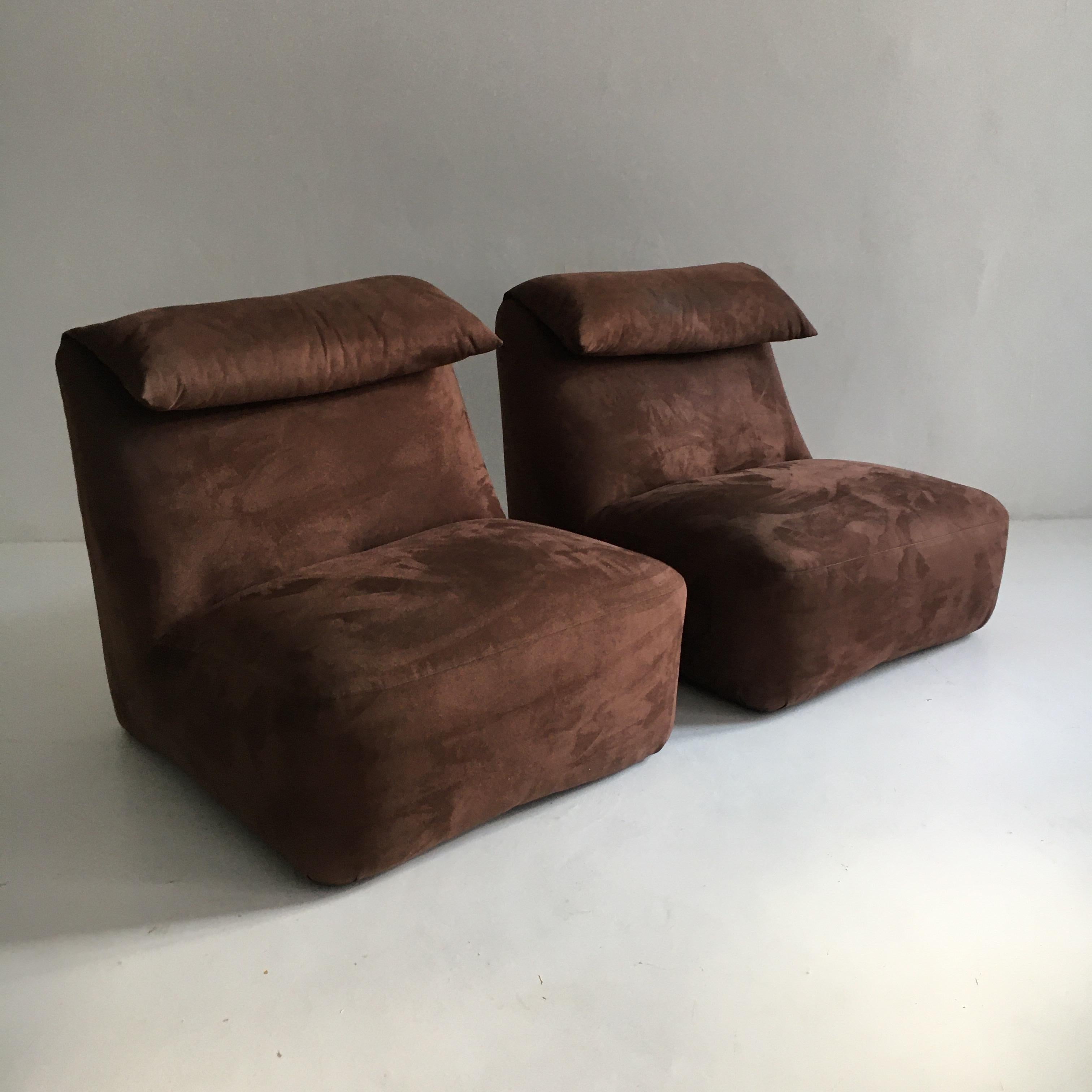 Fabric Mario Bellini Pair of 'Le Bambole' Lounge Chairs, Italy, 1970s For Sale