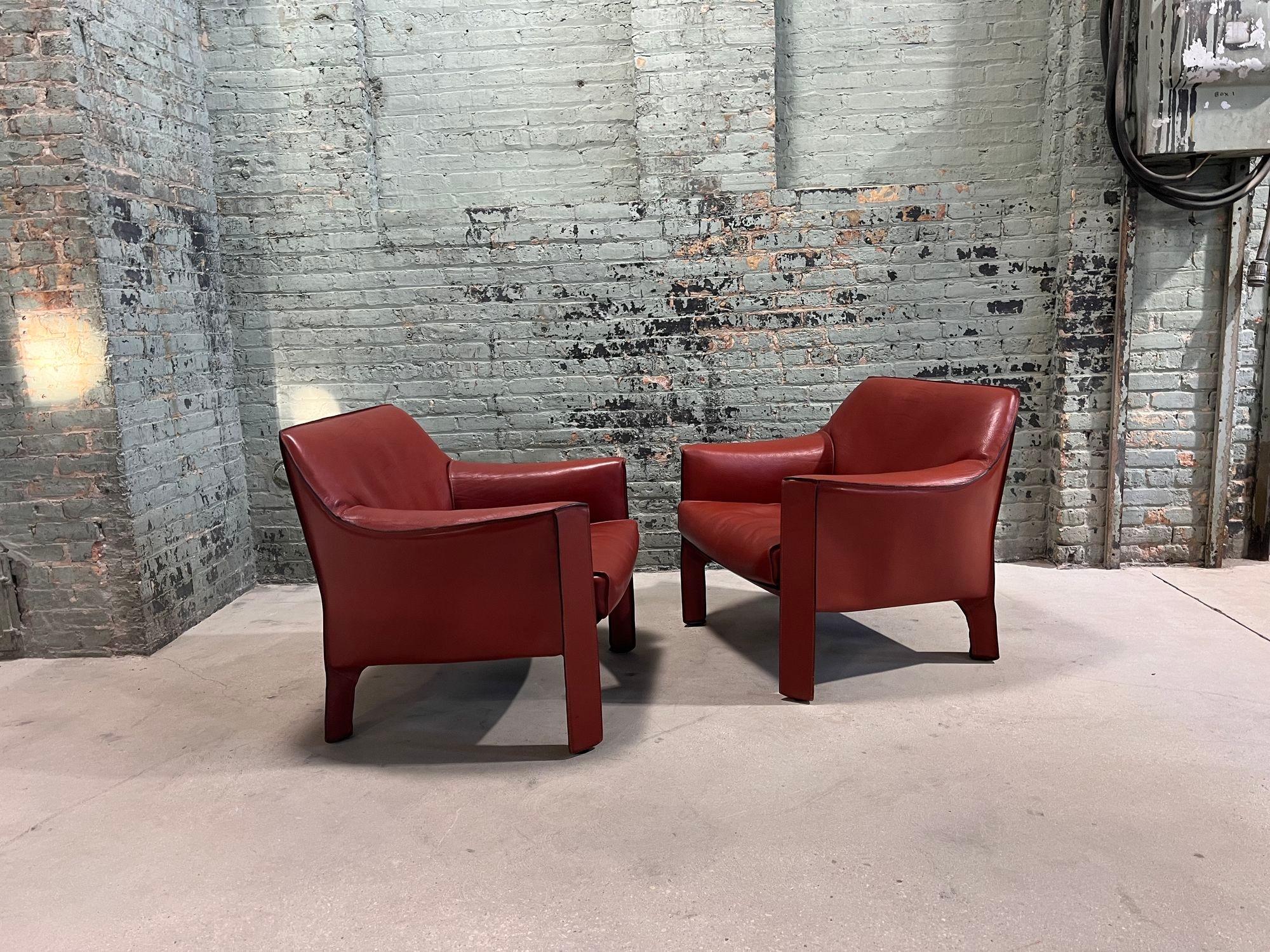Late 20th Century Mario Bellini Pair Leather Cab Lounge Chairs, Model 415, Italy 1970