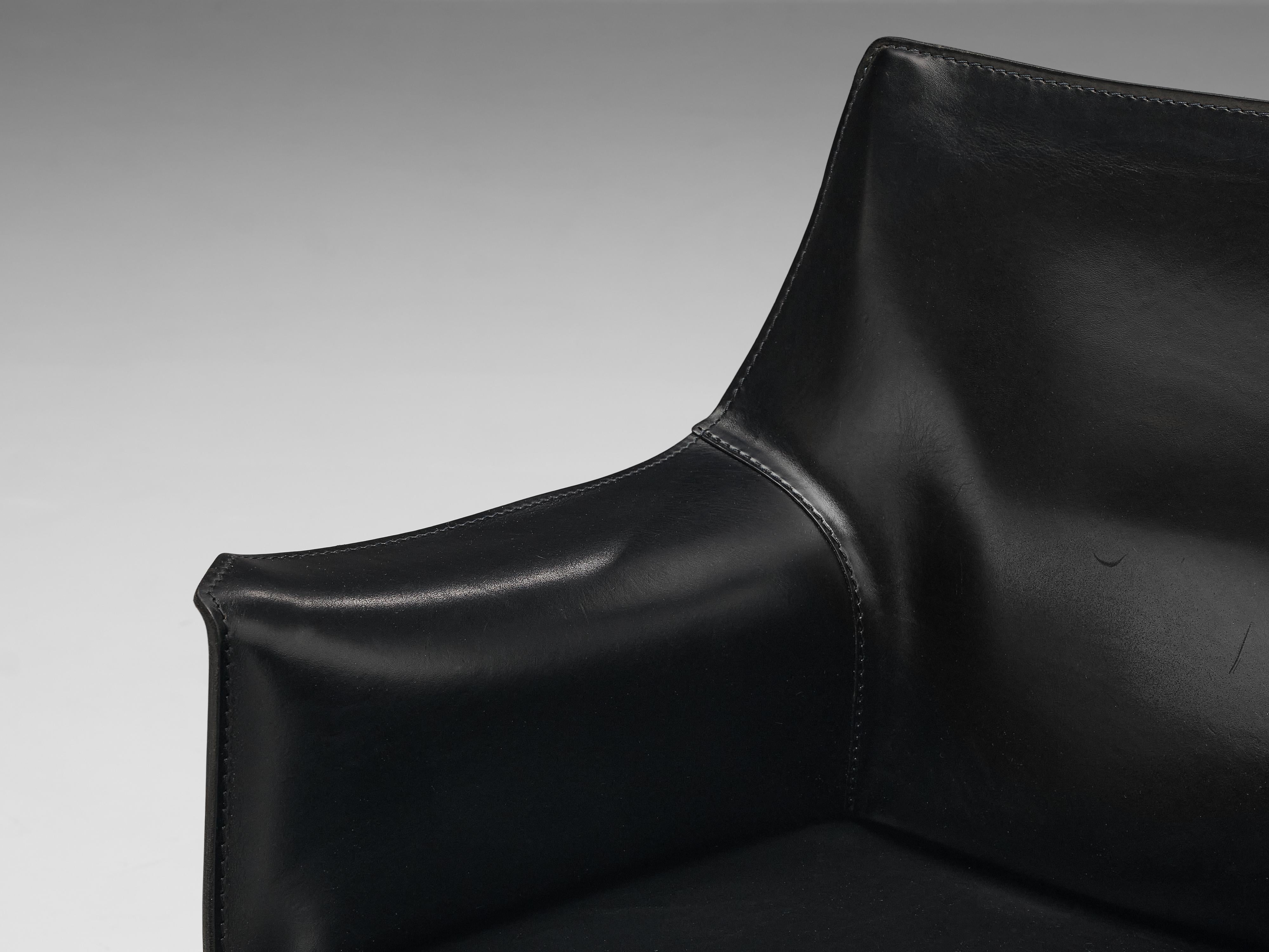 Mid-Century Modern Mario Bellini Pair of Armchairs ‘CAB 413’ in Black Leather