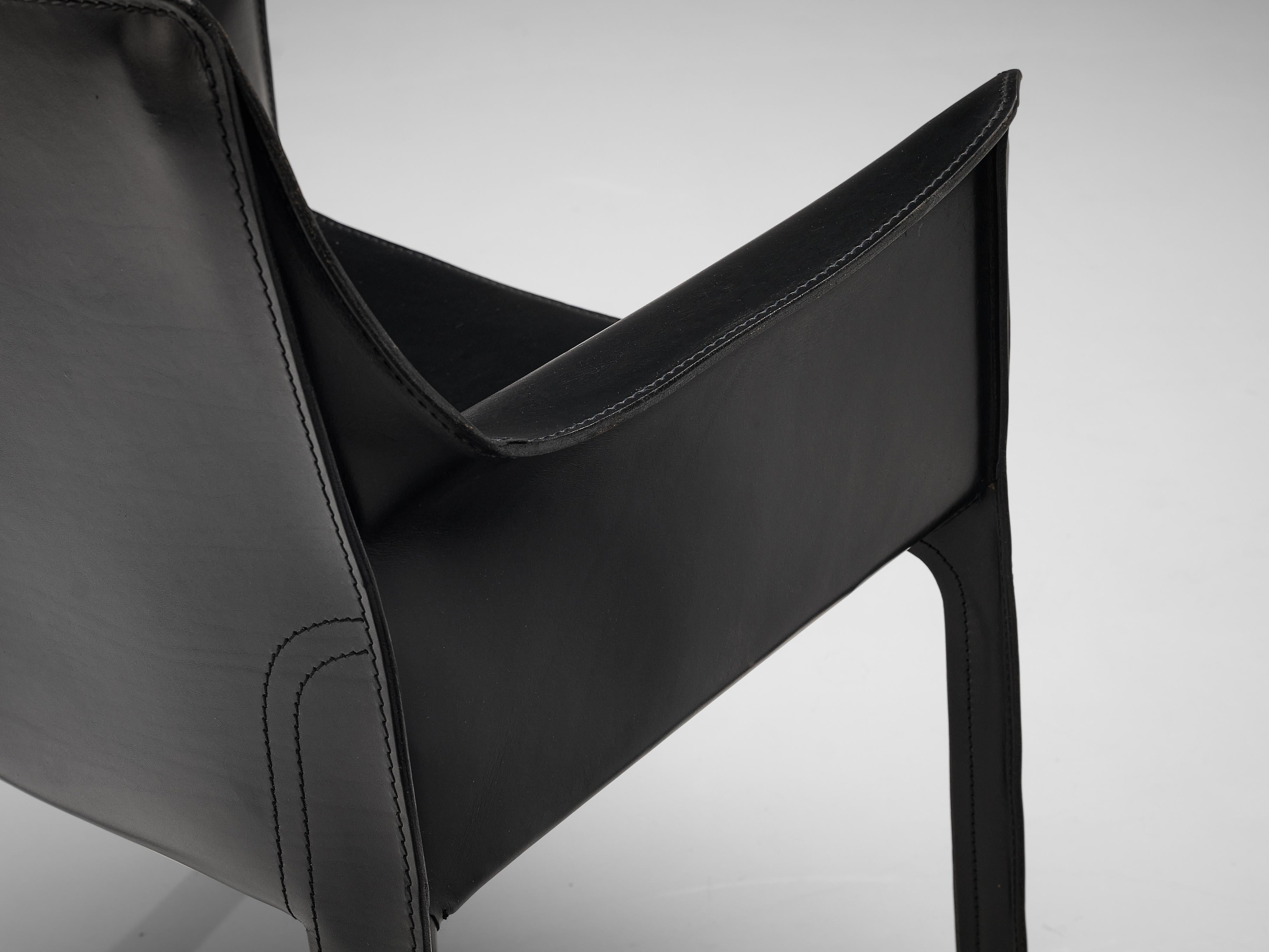 Mario Bellini Pair of Armchairs ‘CAB 413’ in Black Leather 3