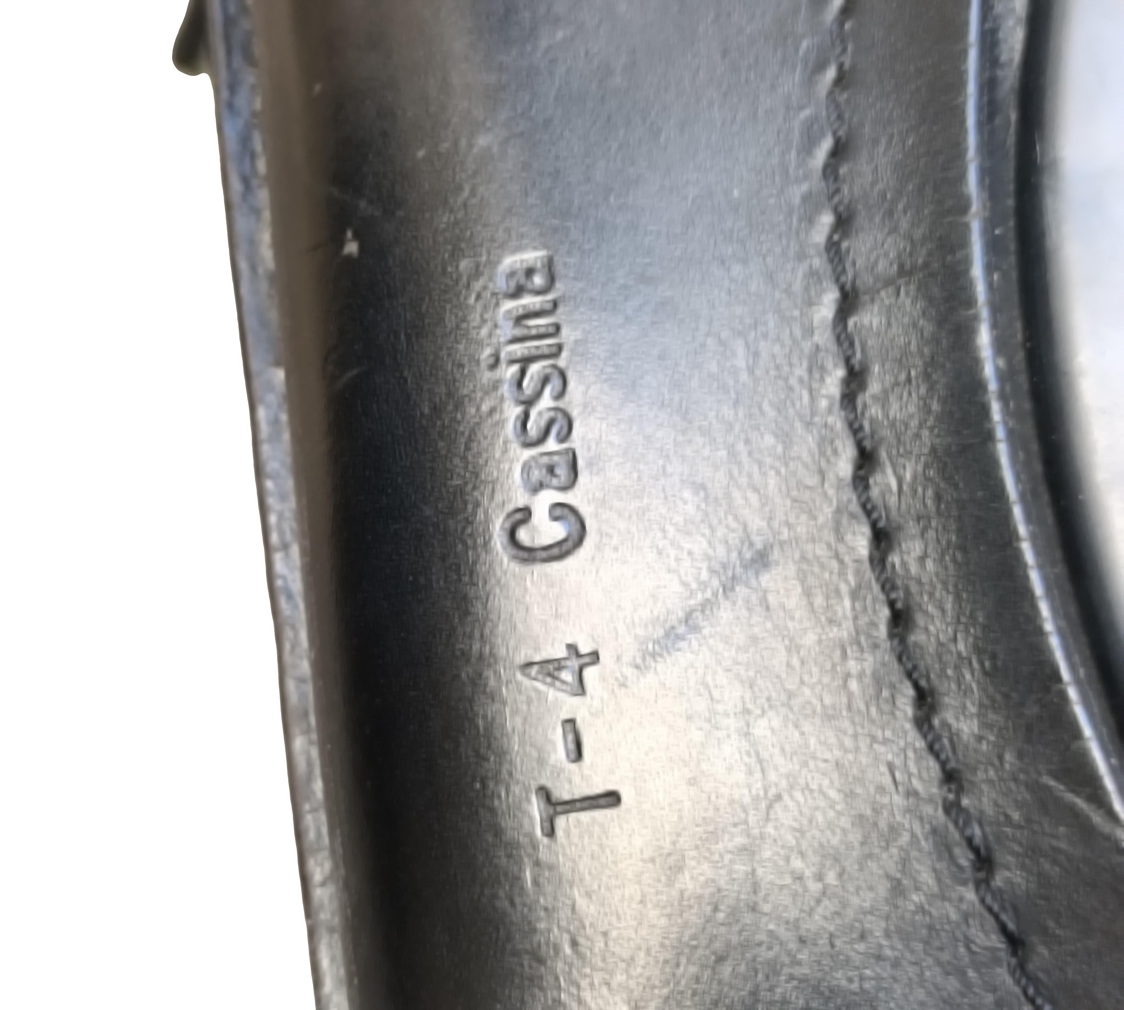 Mario Bellini für Cassina Ein Paar schwarze Lederstühle 