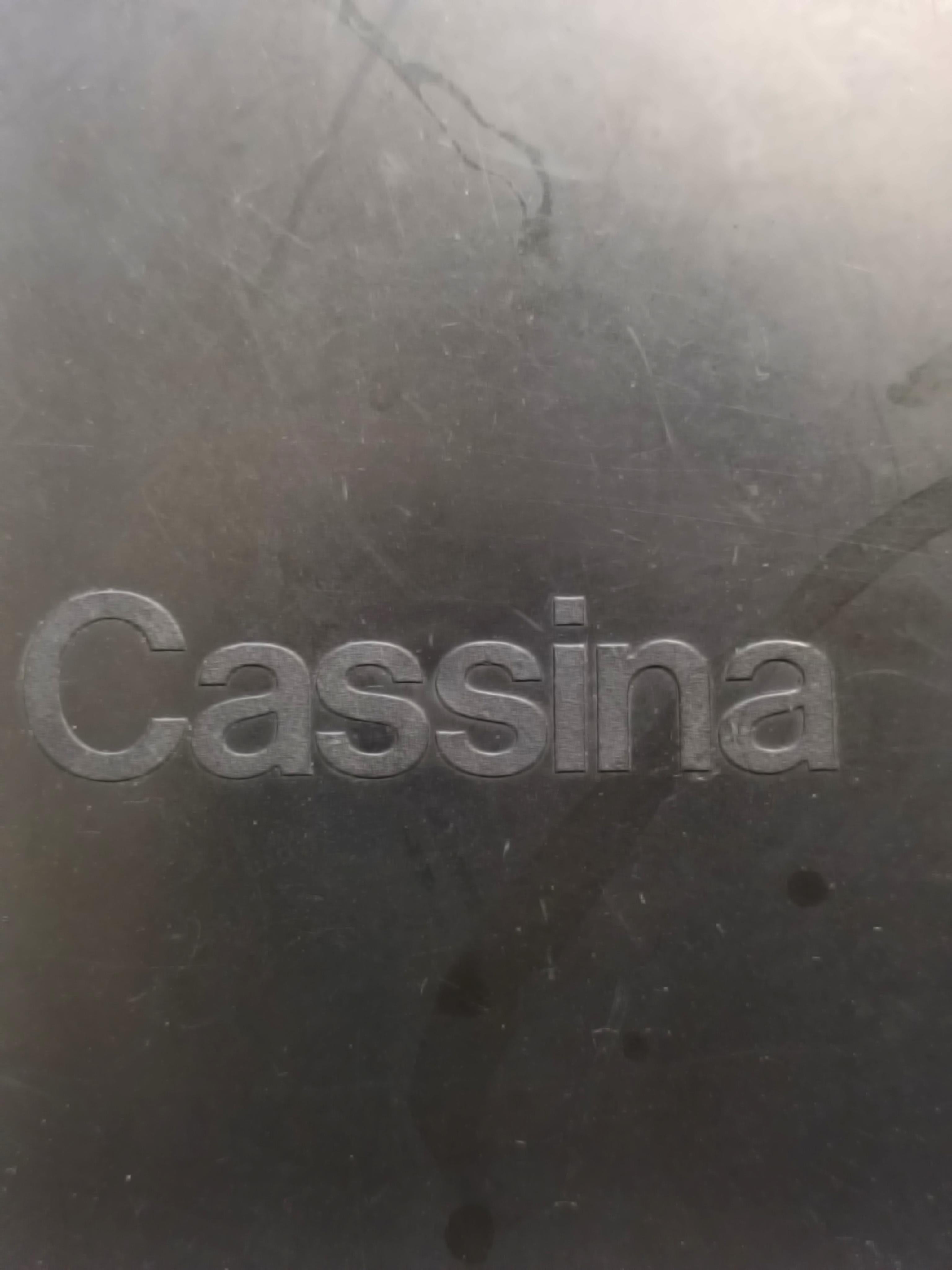 Mario Bellini für Cassina Ein Paar schwarze Lederstühle 