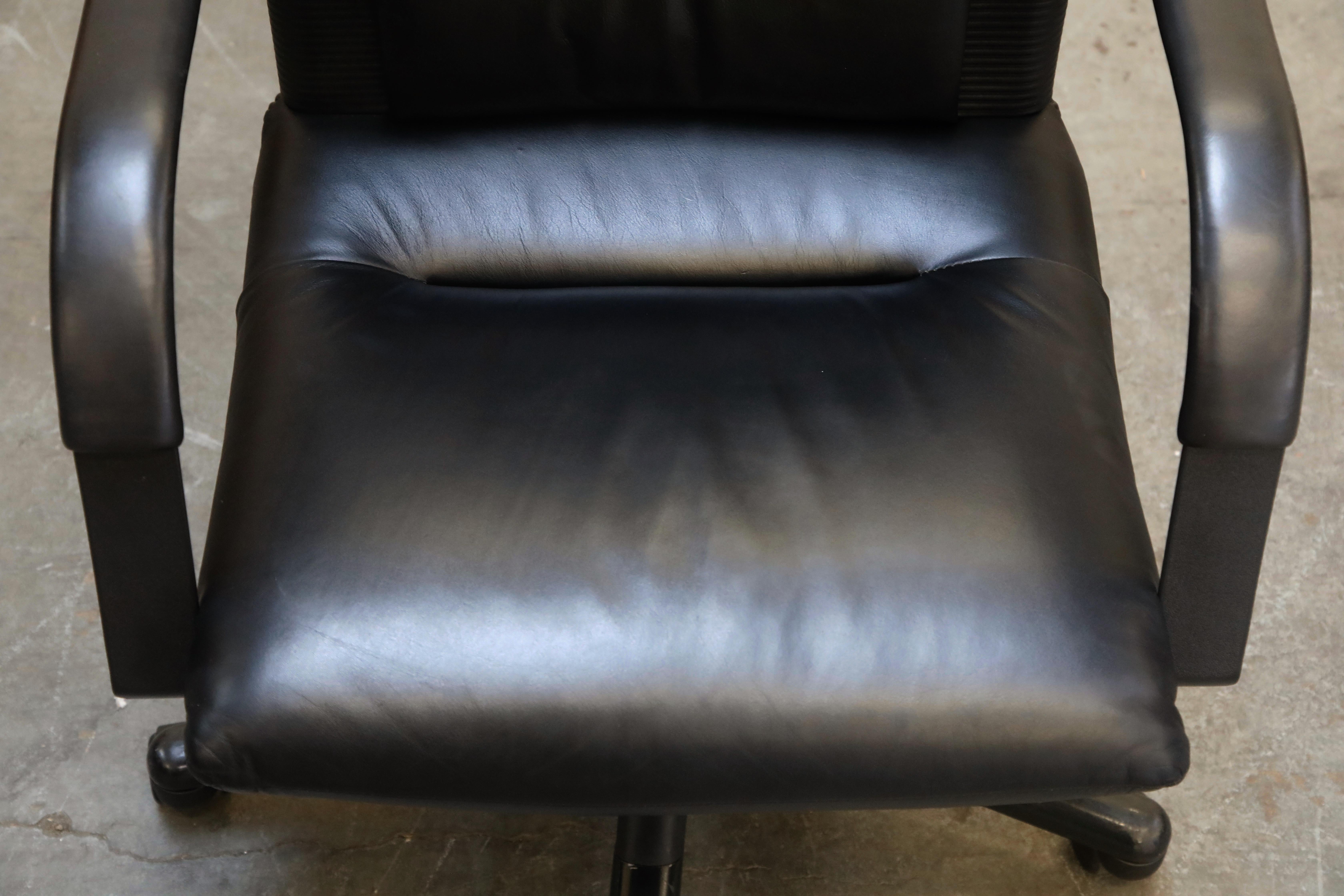 Mario Bellini Post-Modern Executive Desk Chair for Vitra, Signed and Dated 1992 For Sale 7