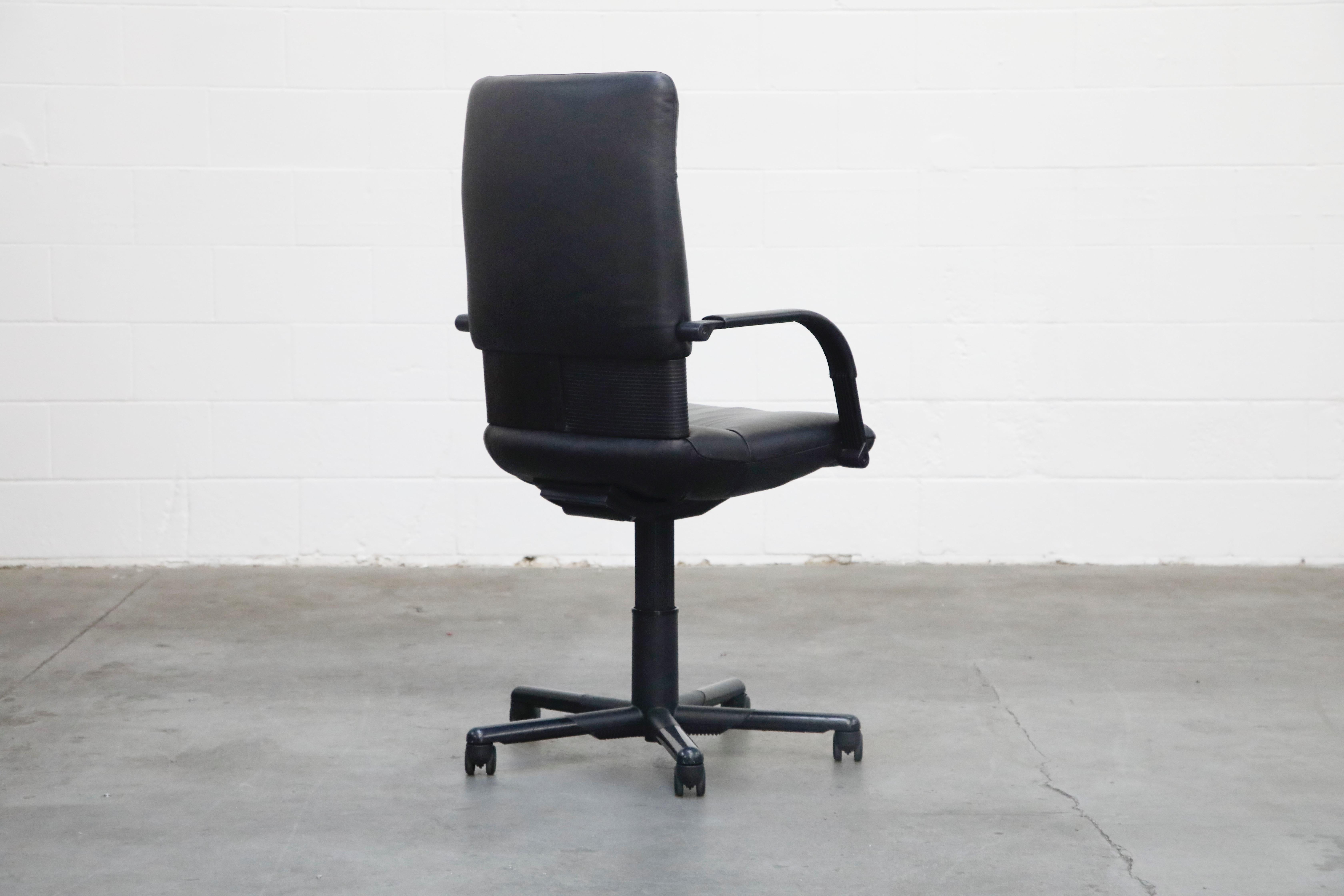 Mario Bellini Post-Modern Highback Desk Chair for Vitra, Signed and Dated 1993 In Good Condition In Los Angeles, CA