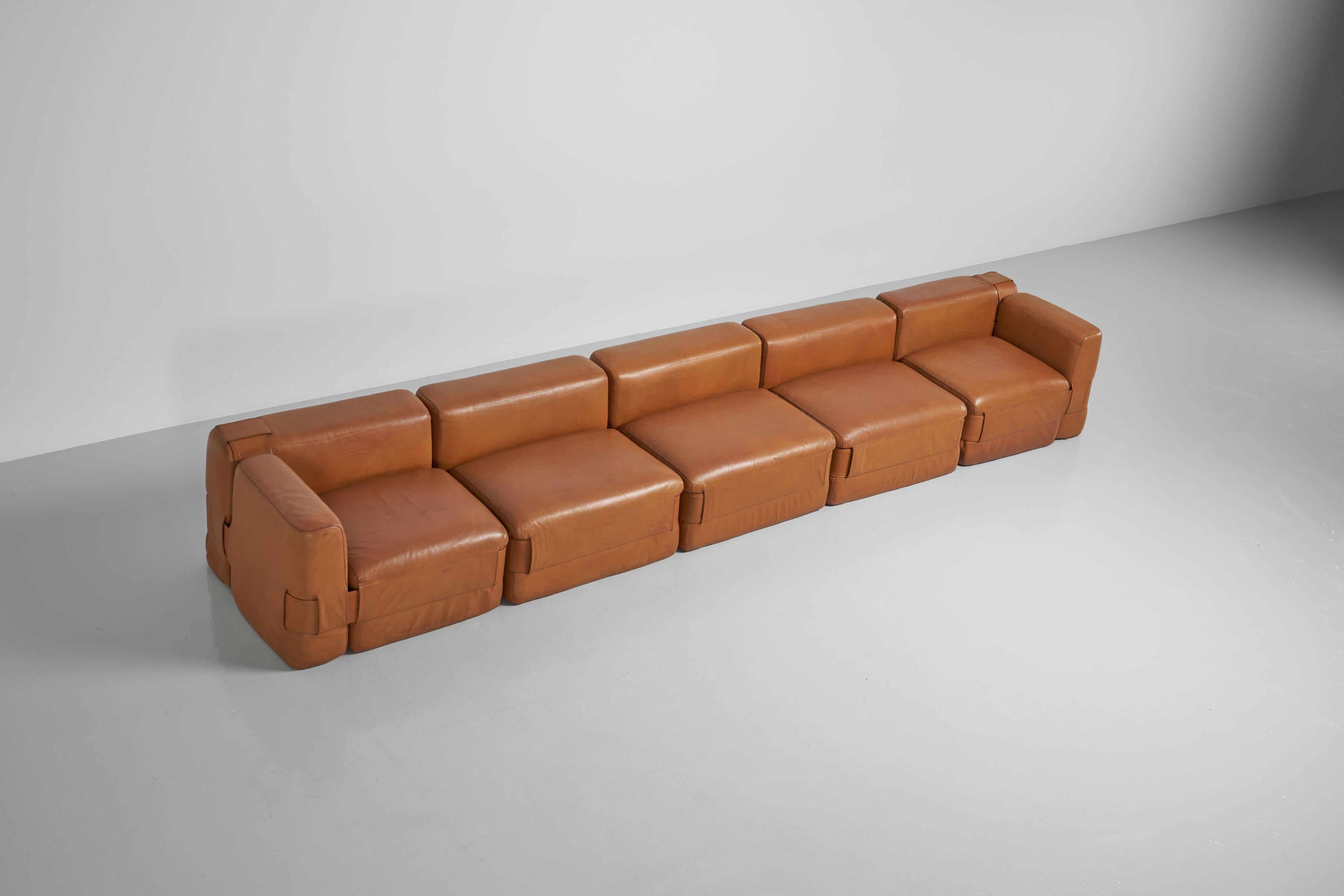 Leather Mario Bellini Quartet sofa Cassina Italy 1964 For Sale