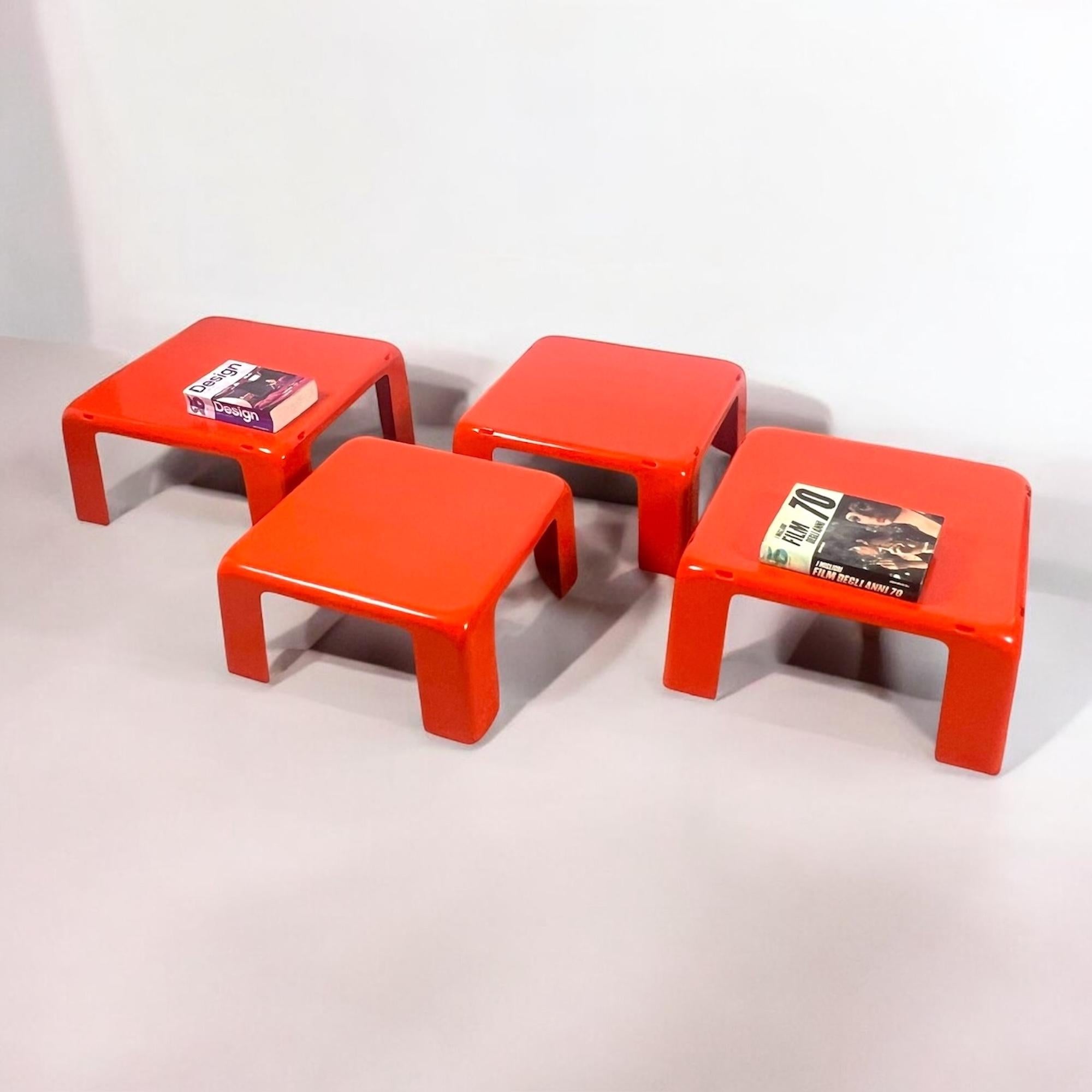 Mario Bellini 'Quattro Gatti' Nesting Tables for C&B in Orange Fiberlite, 1960s 7