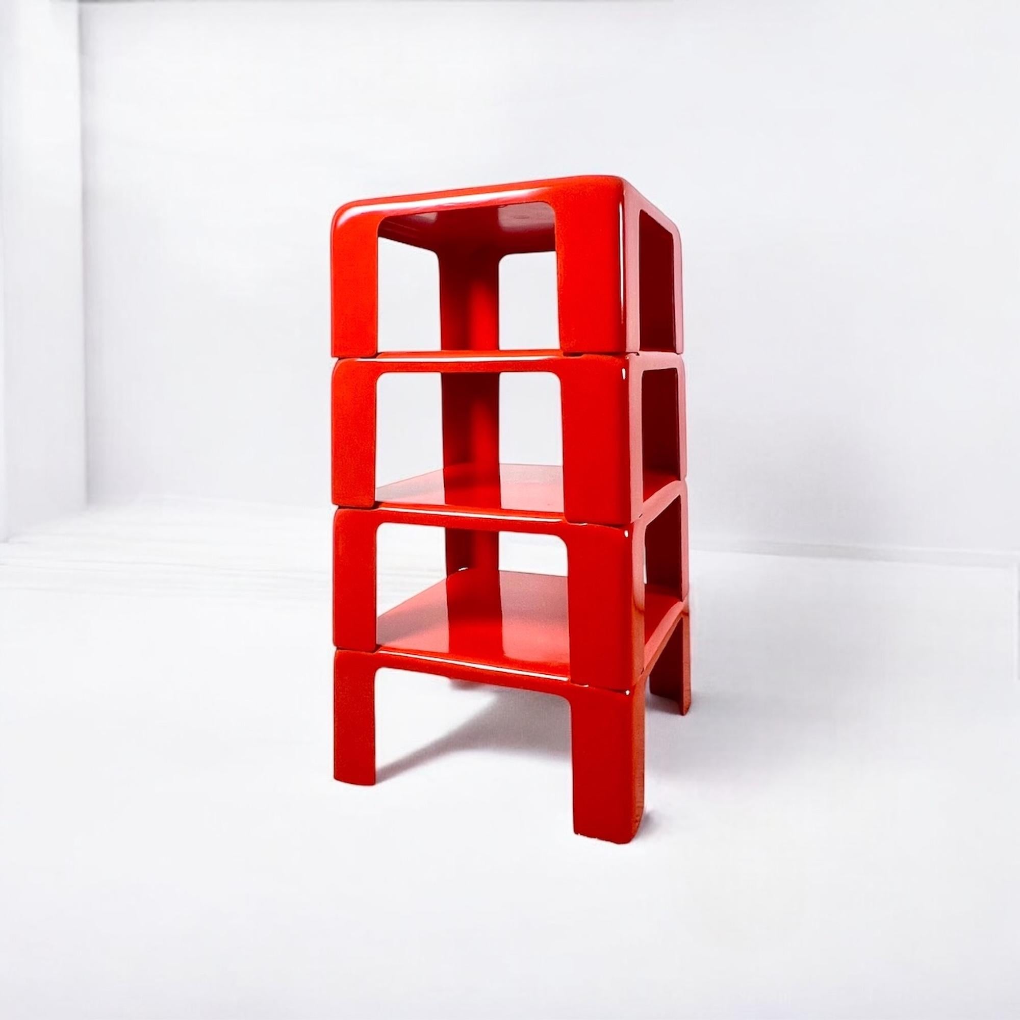 Mario Bellini 'Quattro Gatti' Nesting Tables for C&B in Orange Fiberlite, 1960s 8