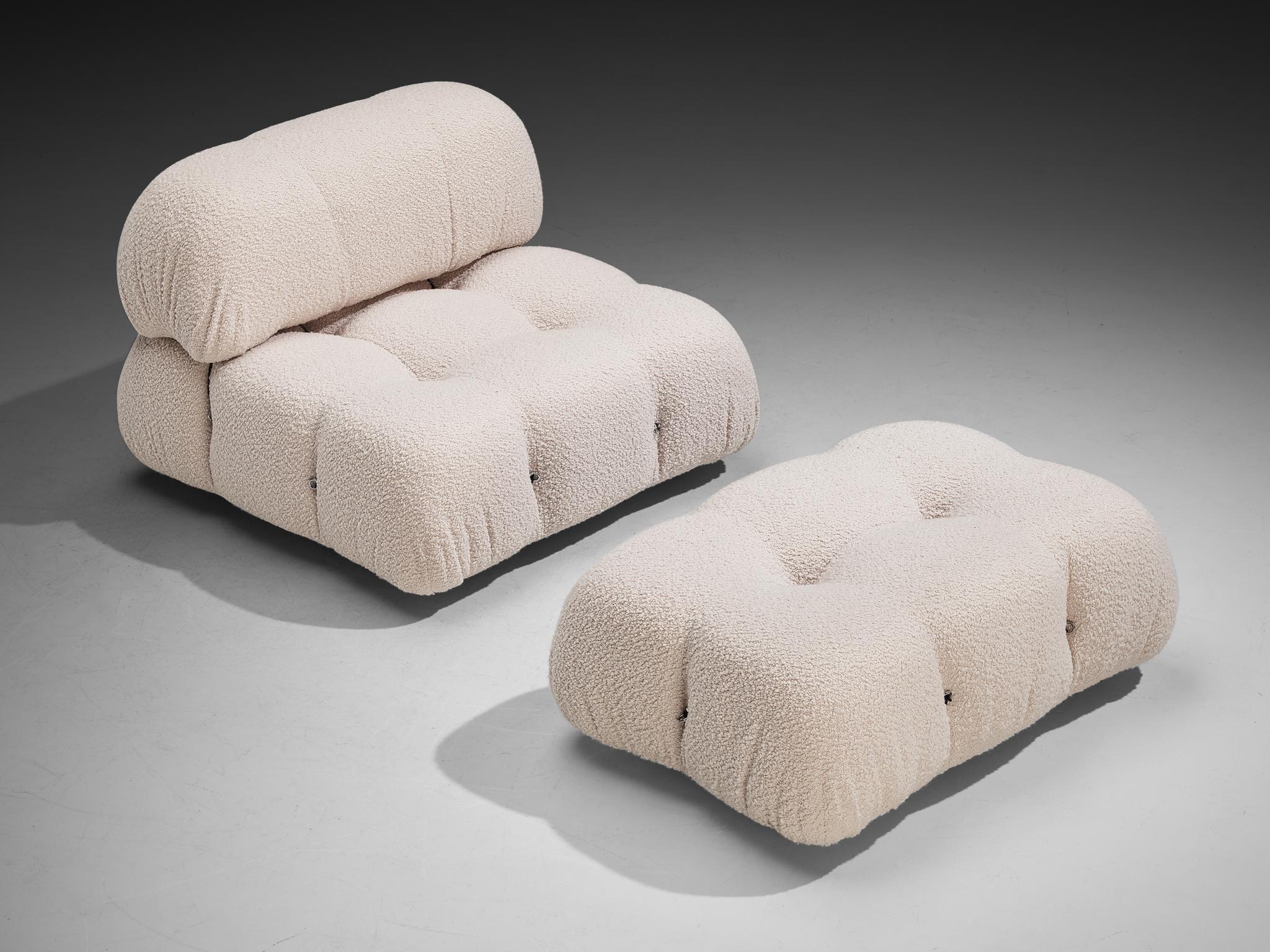 Mario Bellini for B&B Italia, reupholstered 'Camaleonda' lounge chair with ottoman, boucle, metal, Italy, design 1970

The iconic Camaleonda design is conceived by Italian master Mario Bellini for B&B Italia in 1970. The sectional elements of this