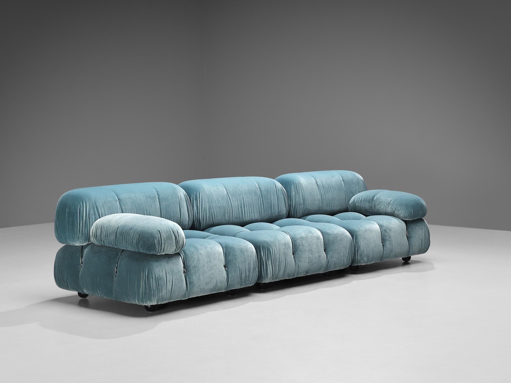 Mario Bellini for B&B Italia, reupholstered 'Camaleonda' sectional sofa, light blue velvet, metal, Italy, design 1970

This iconic sofa is designed by Italian master Mario Bellini for B&B Italia in 1970. The sectional elements of this sofa can be