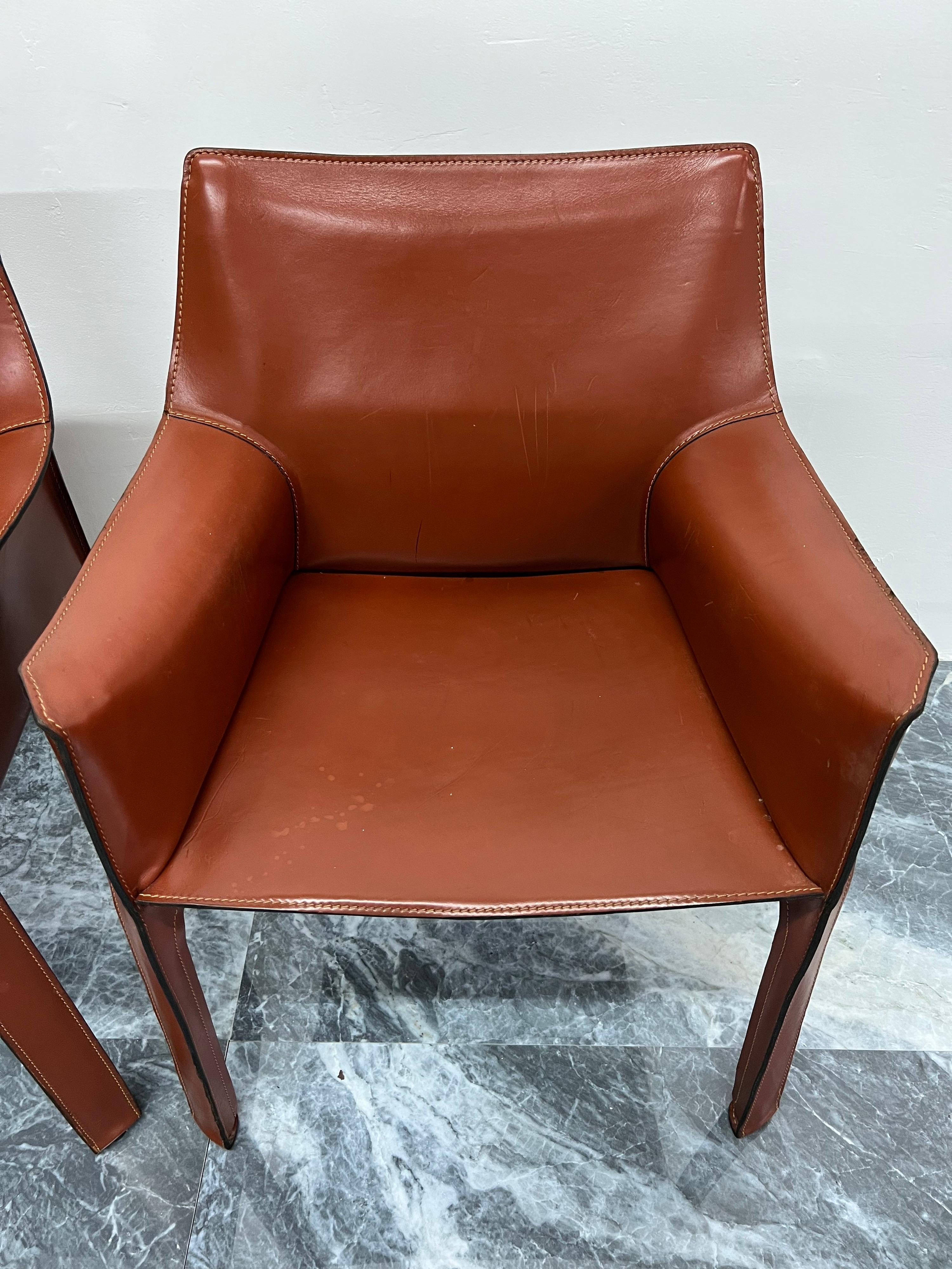Mario Bellini Cab 413 Dining or Side Arm Chairs for Cassina, a Pair 3