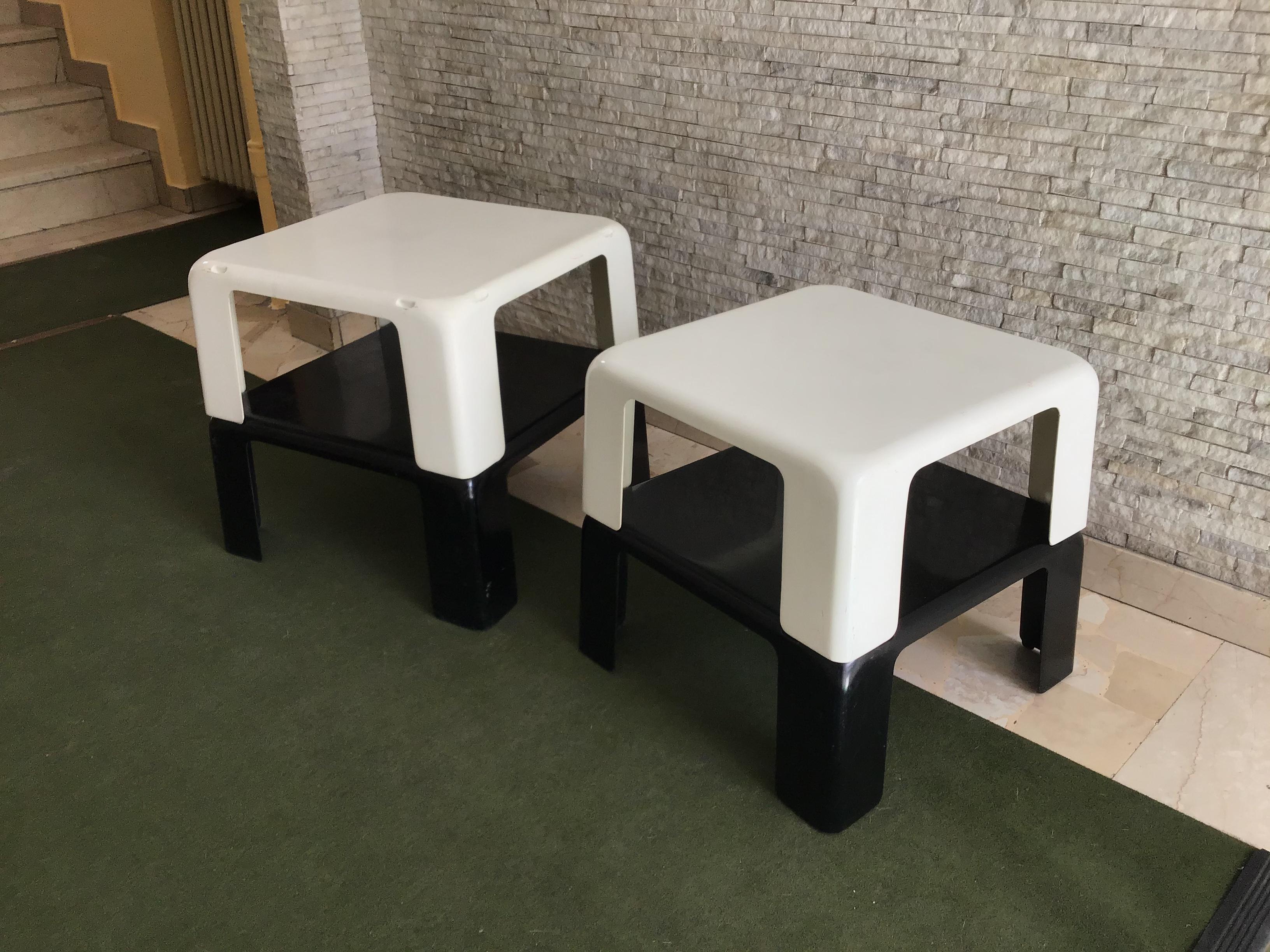 Plexiglass Mario Bellini Set 4 Nestin /Stackable Tables “Quattro Gatti”, 1960, Italy For Sale