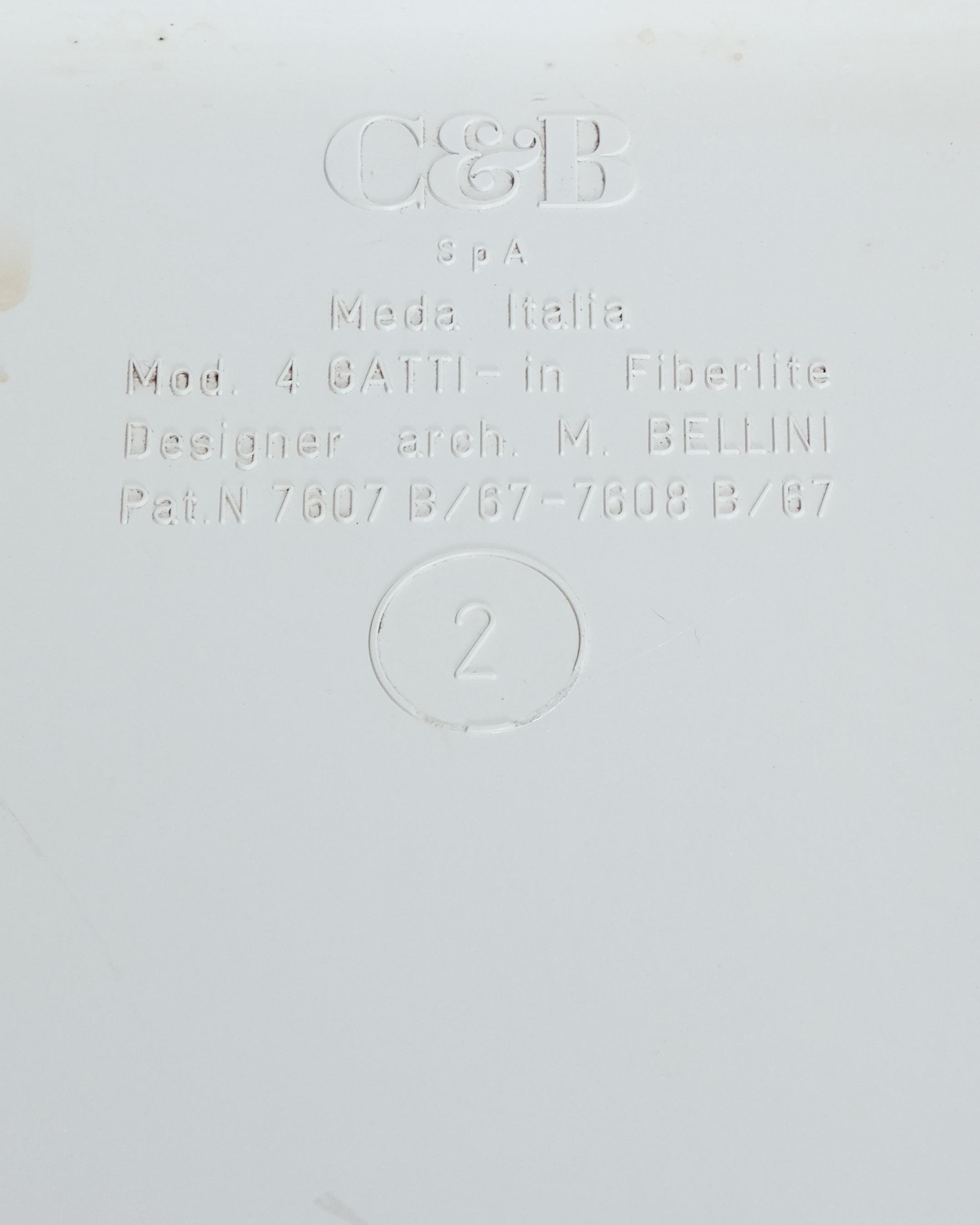 MARIO BELLINI Set of Four 'Quattro Gatti' Stacking Tables For B&B Italia c.1970s (Italienisch) im Angebot