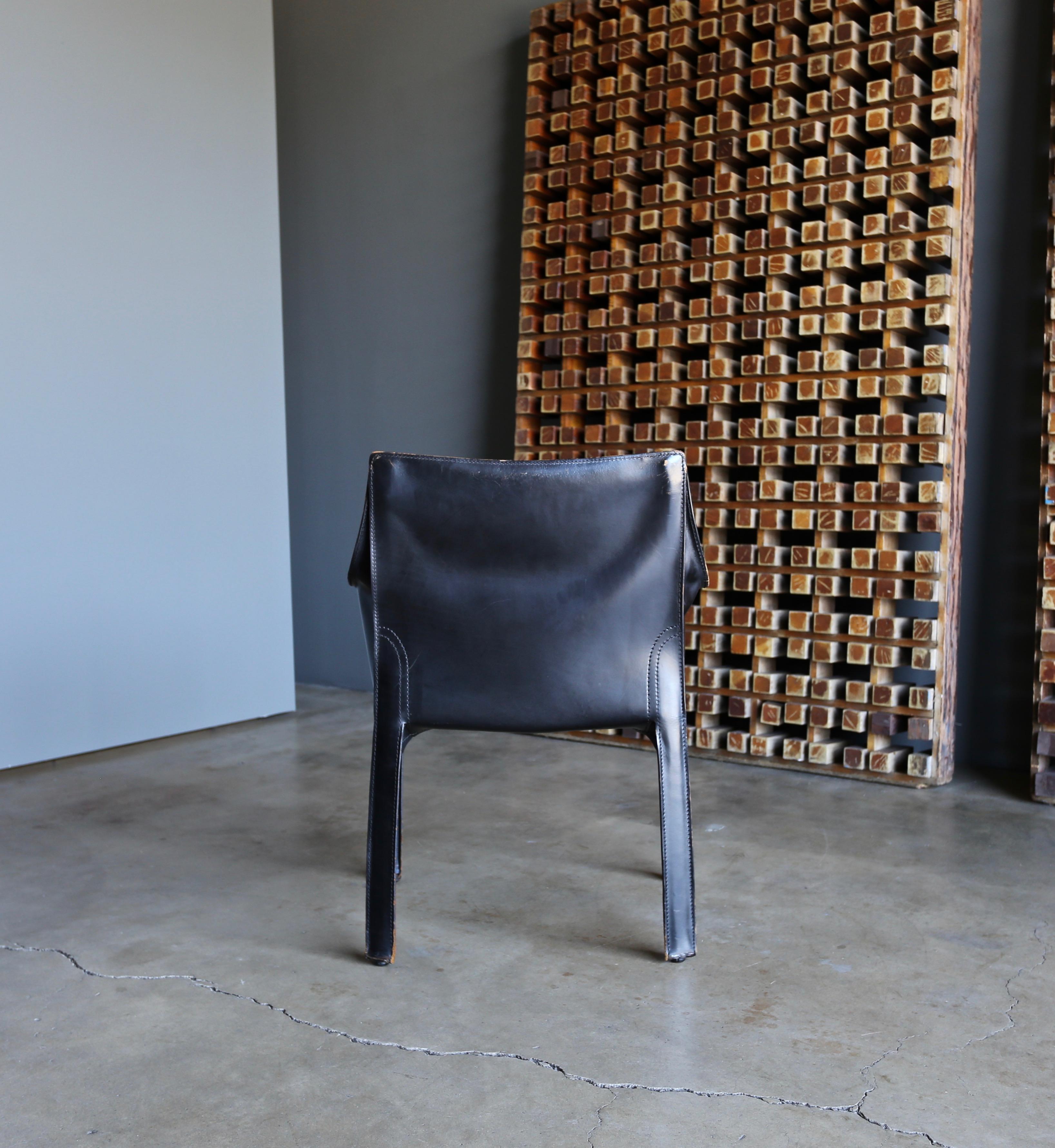 Mario Bellini Set of Six Black Leather 