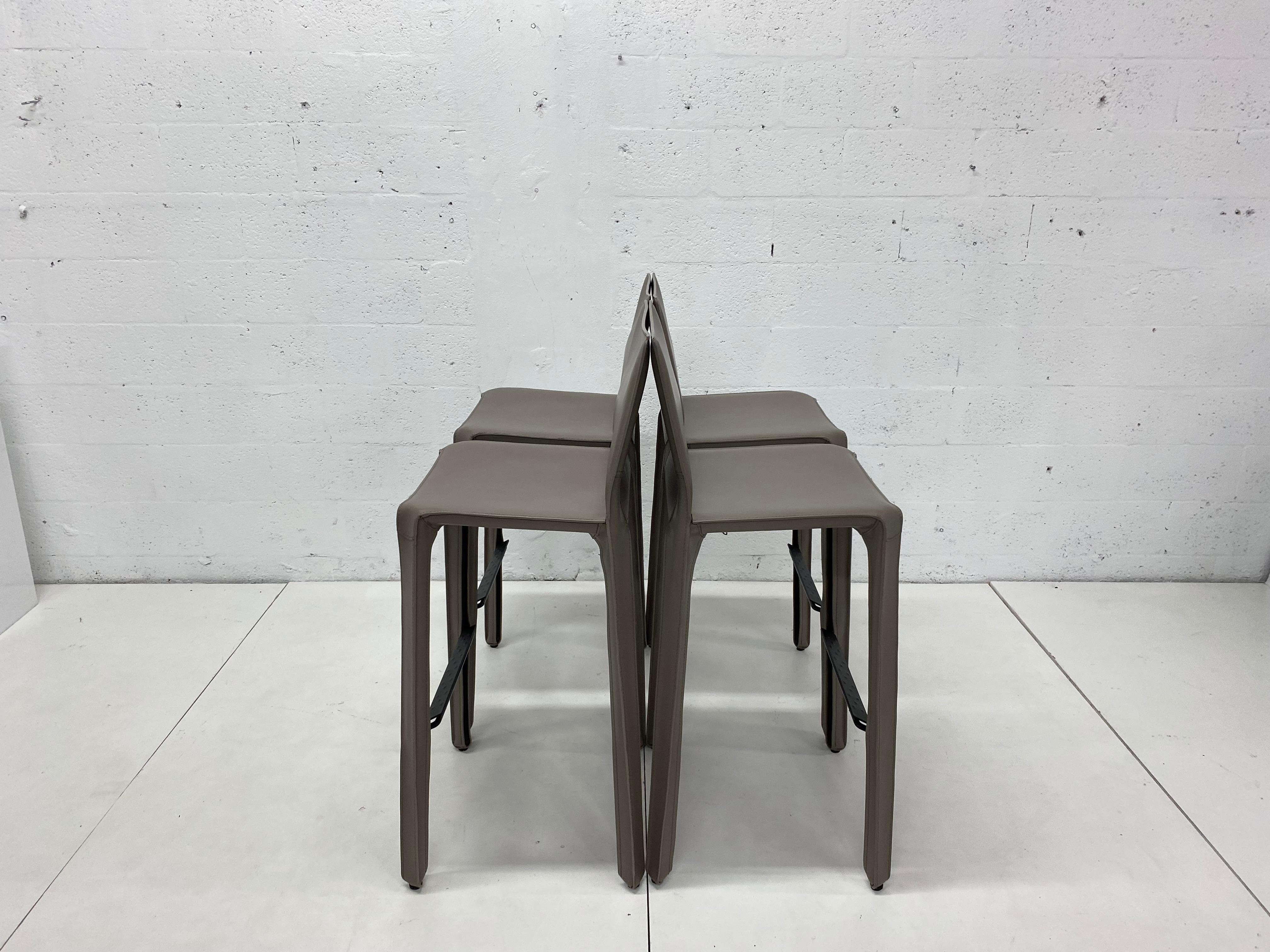 Mario Bellini Taupe Gray Leather CAB Barstools for Cassina, Set of Four In Good Condition In Miami, FL