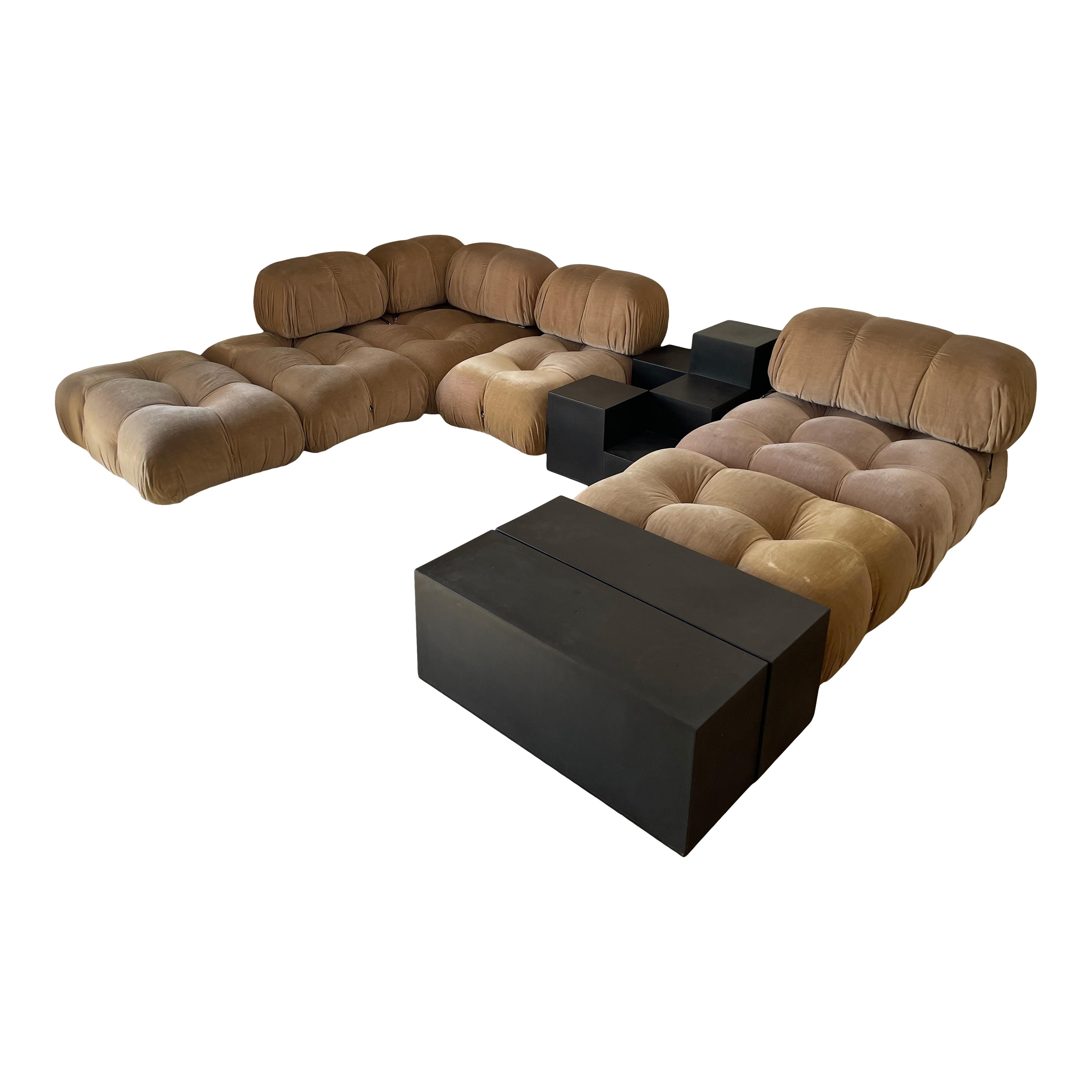 Camaleonda sofa, designed by Mario Bellini and manufactured by B&B Italia in 1972.

The set features two big modules and four small ones.

Taupe cotton velvet upholstery.

Excellent vintage condition.

The sofa is very comfortable, and the fact this