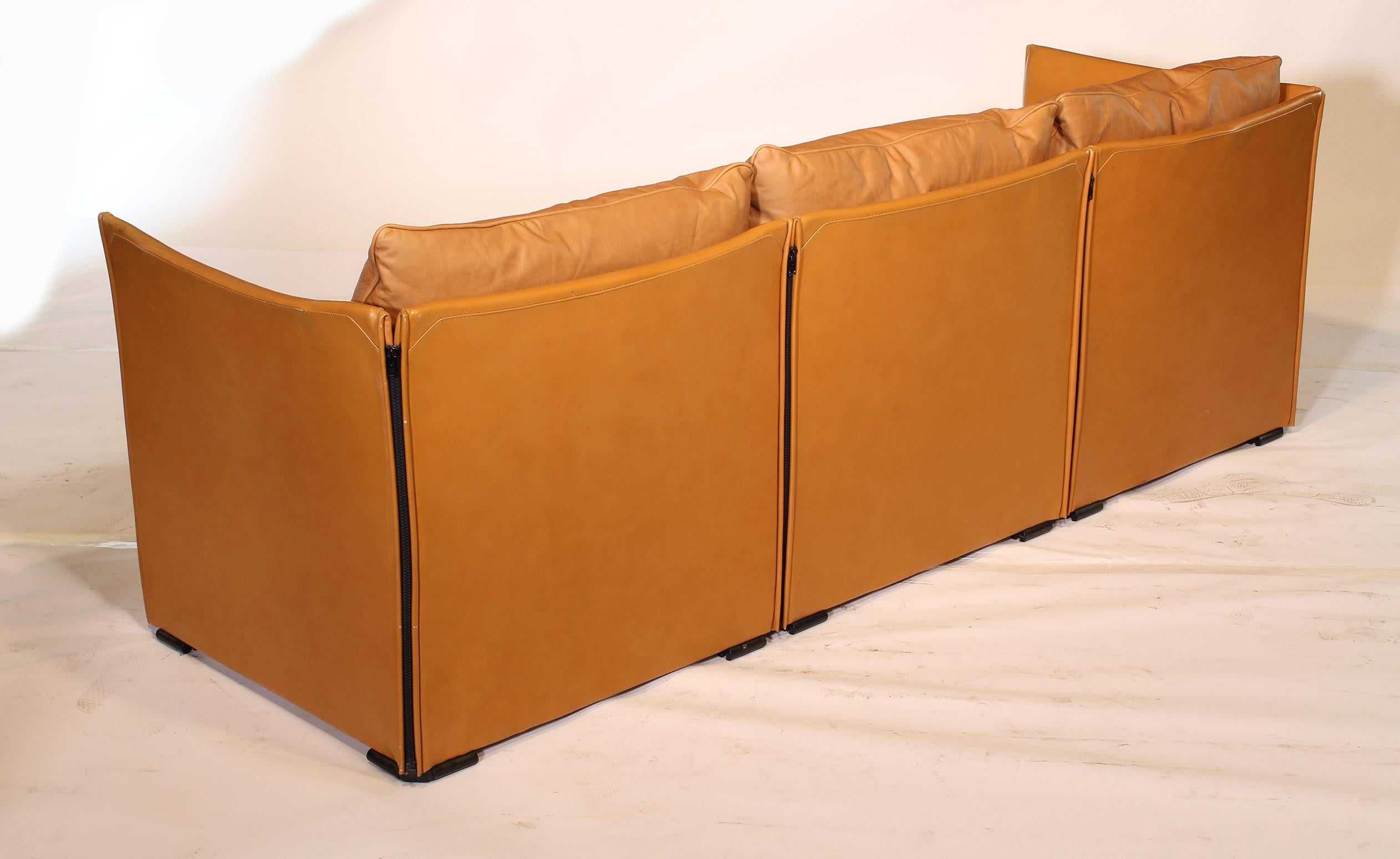 Mario Bellini Tilbury Three-Seat Leather Sofa or Couch 4