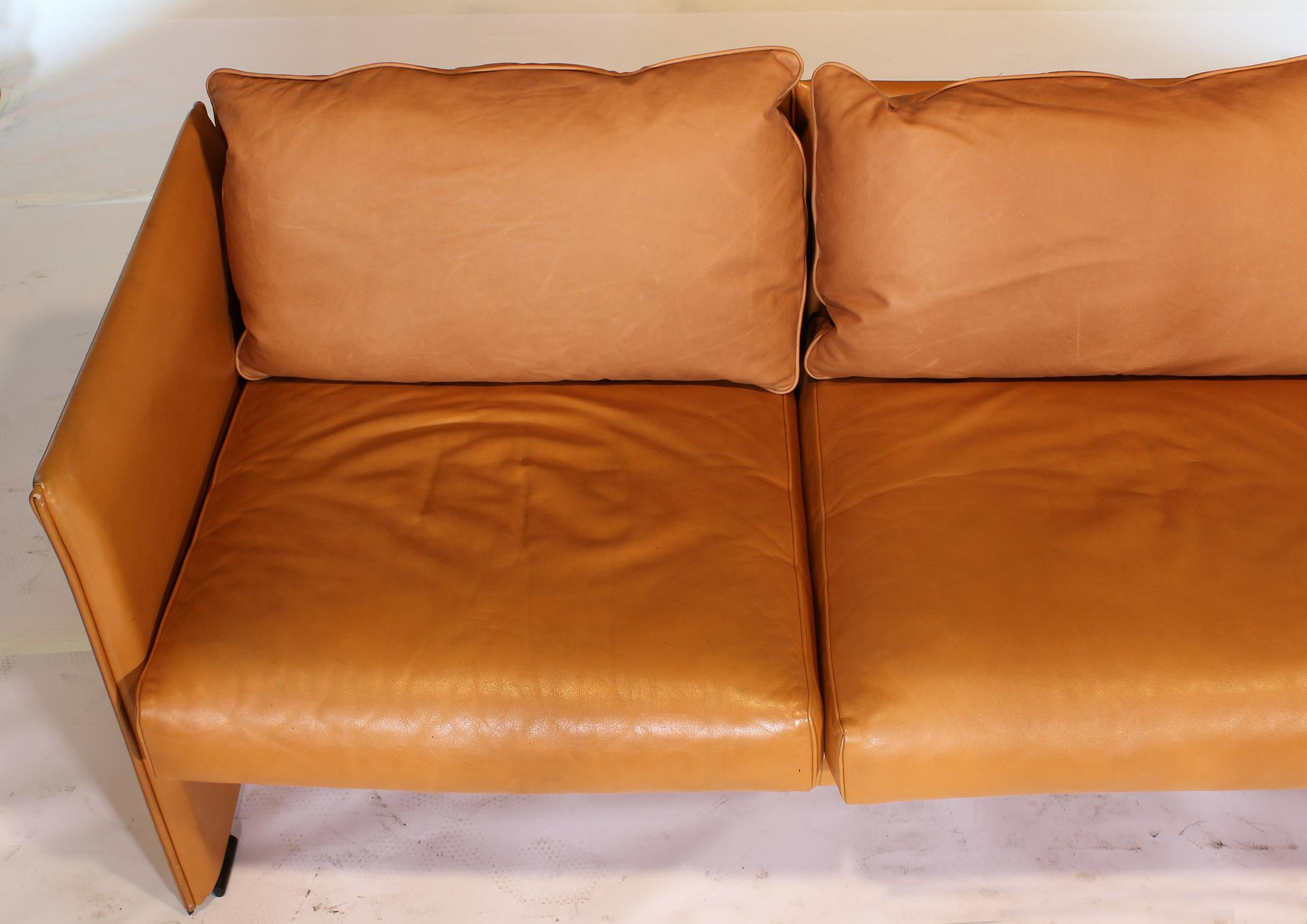 Mario Bellini Tilbury Three-Seat Leather Sofa or Couch 10