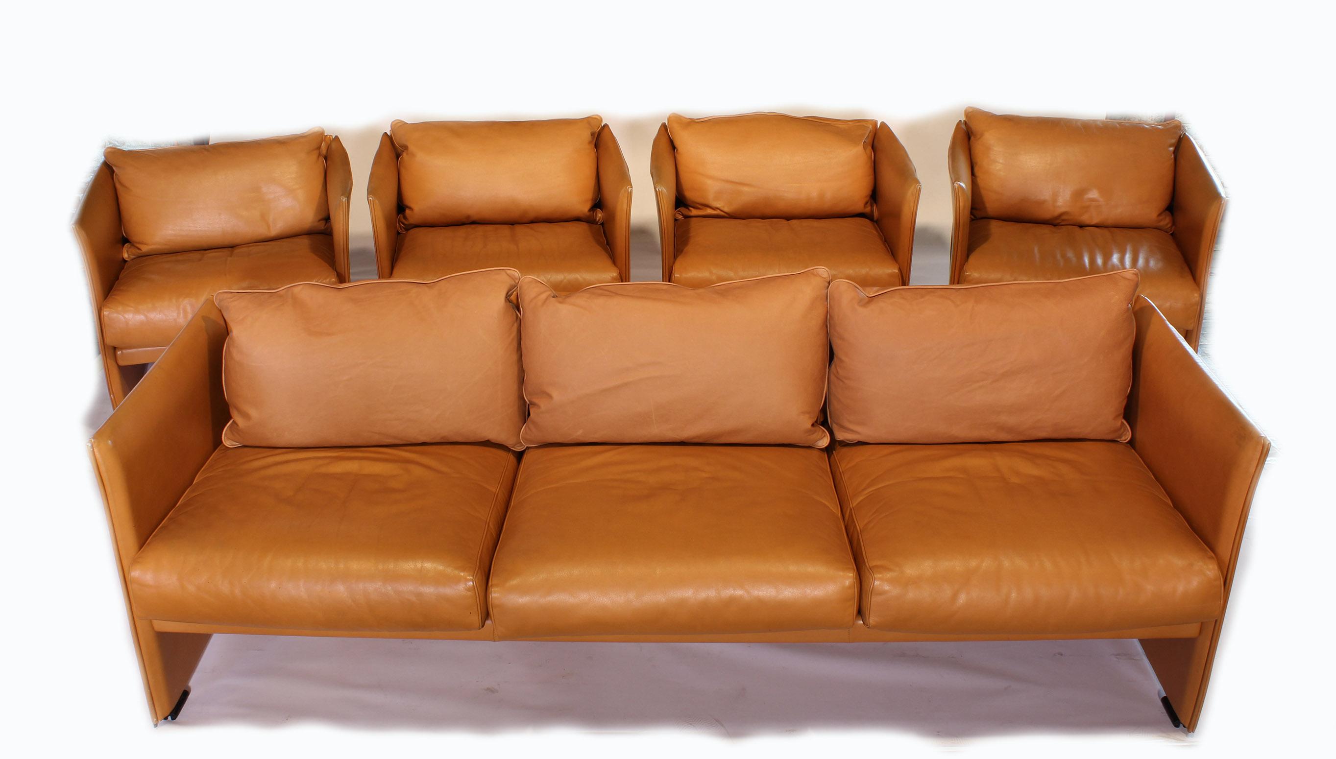 Mario Bellini Tilbury Three-Seat Leather Sofa or Couch 12
