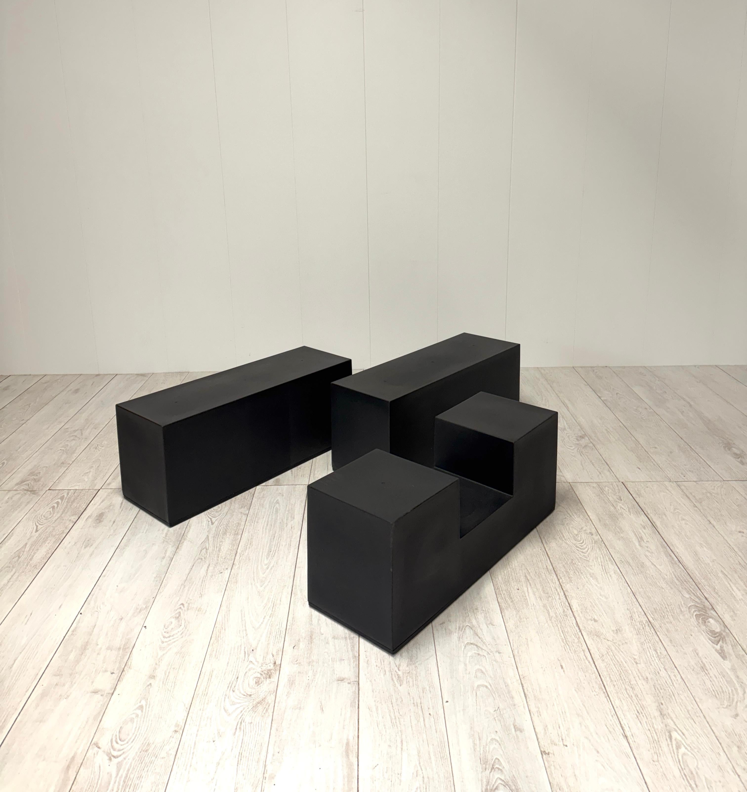 Mario Bellini, Tre tavolini serie Scacchi, prod. C&B, 1971 In condizioni buone a Rivoli, IT